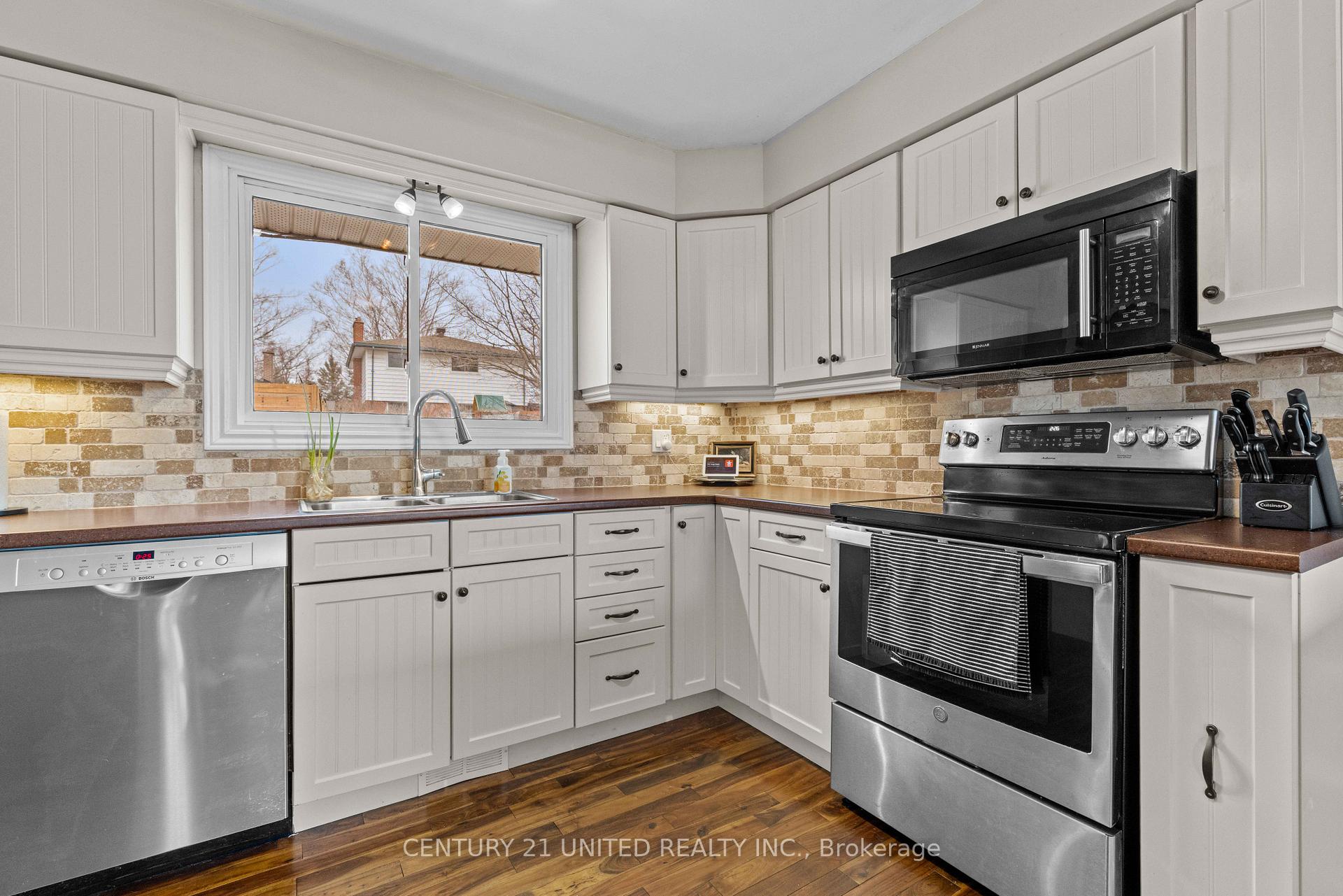 Photo 6 of 1277 Olympus Avenue, Peterborough, Northcrest Ward 5 — HOMEH