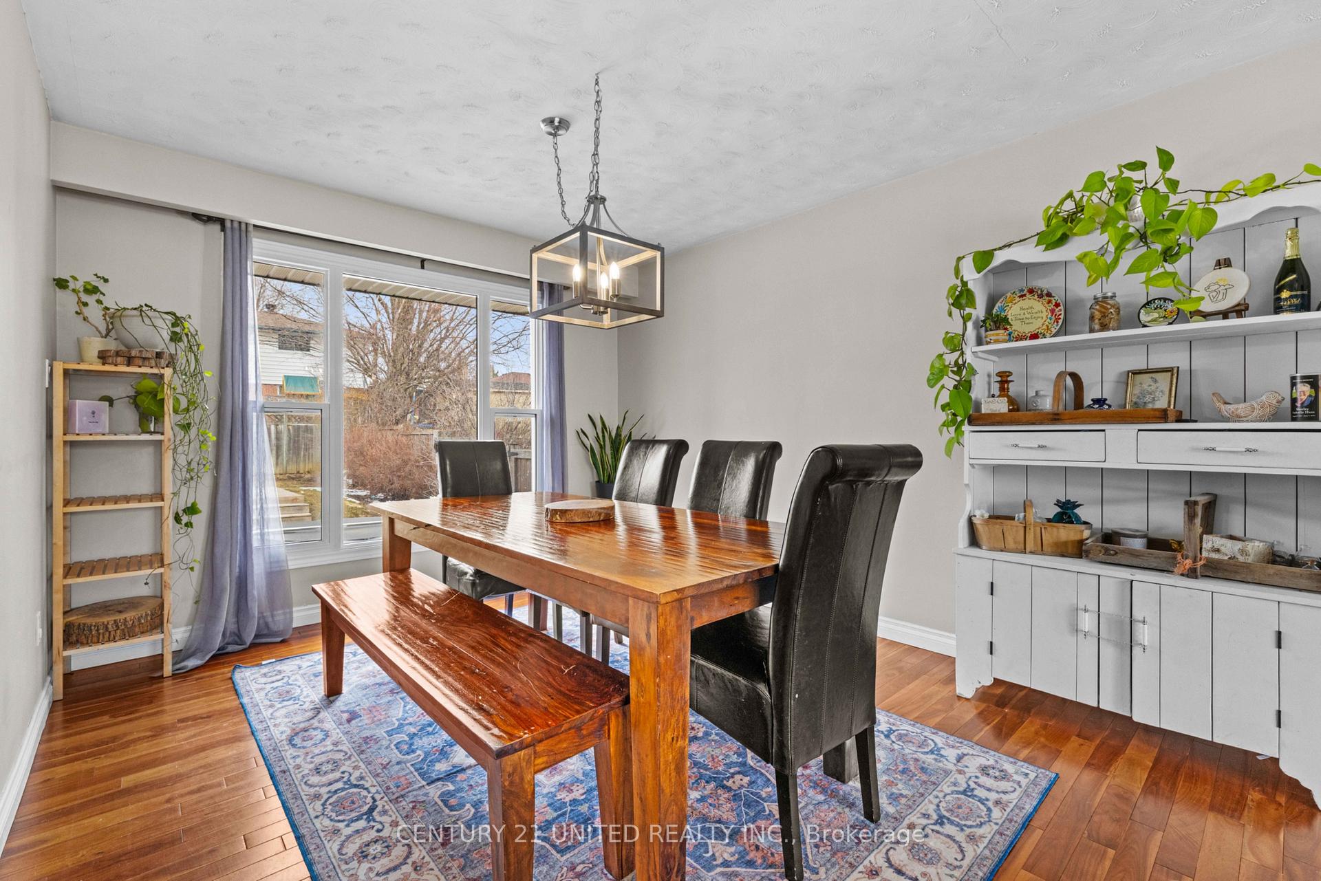 Photo 8 of 1277 Olympus Avenue, Peterborough, Northcrest Ward 5 — HOMEH