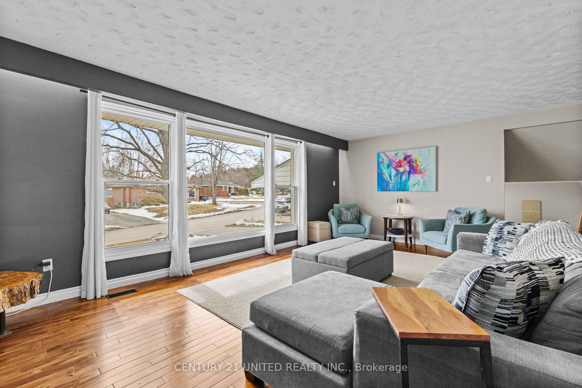 Photo 12 of 1277 Olympus Avenue, Peterborough, Northcrest Ward 5 — HOMEH