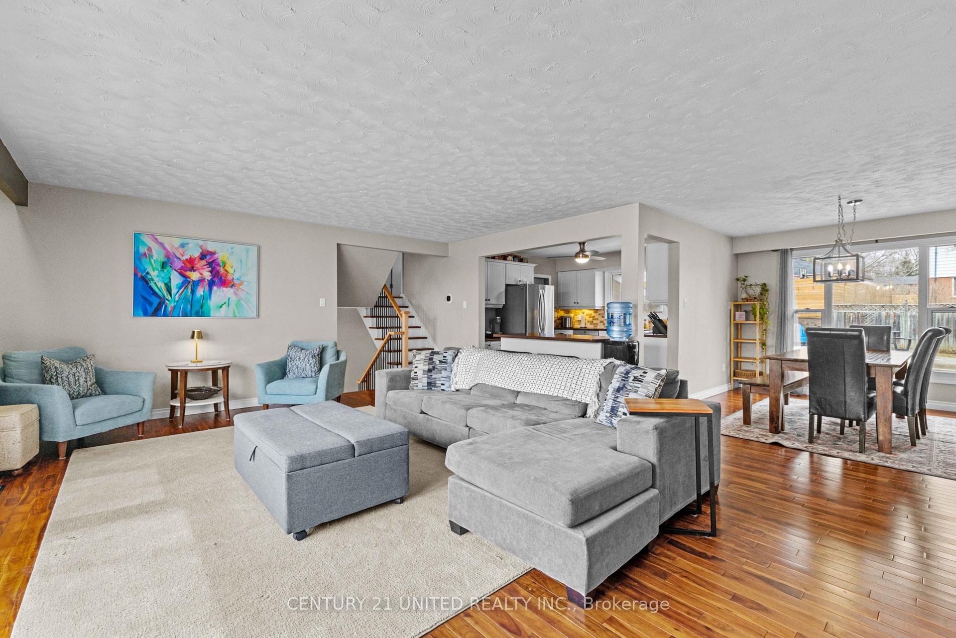 Photo 13 of 1277 Olympus Avenue, Peterborough, Northcrest Ward 5 — HOMEH