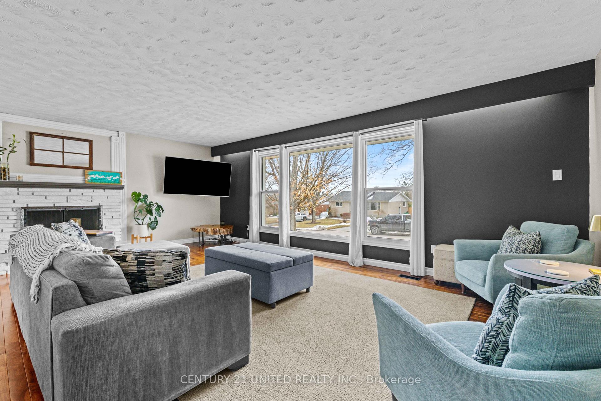 Photo 15 of 1277 Olympus Avenue, Peterborough, Northcrest Ward 5 — HOMEH