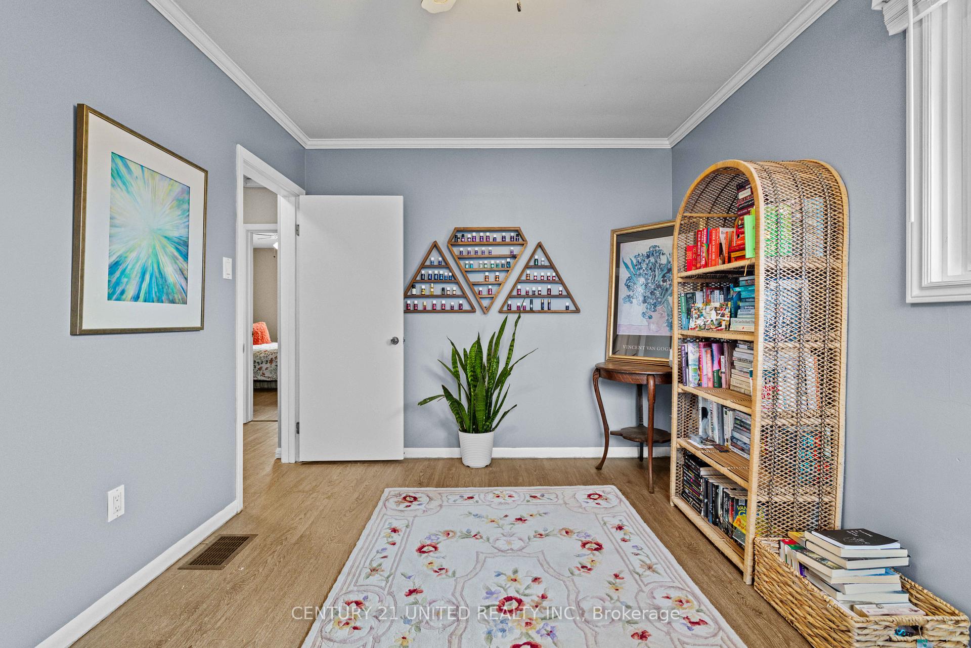 Photo 21 of 1277 Olympus Avenue, Peterborough, Northcrest Ward 5 — HOMEH