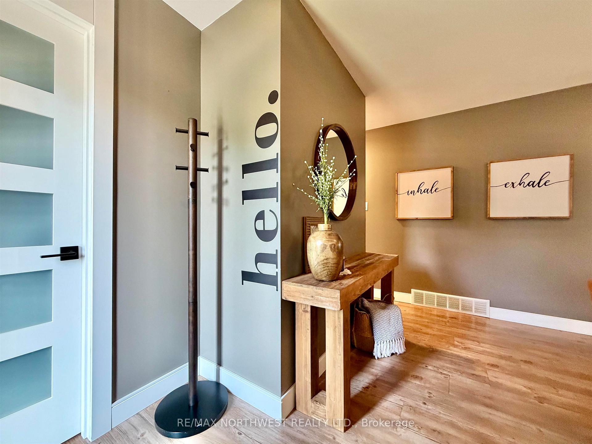 Photo 3 of 358 Daniel Avenue, Fort Frances — HOMEH