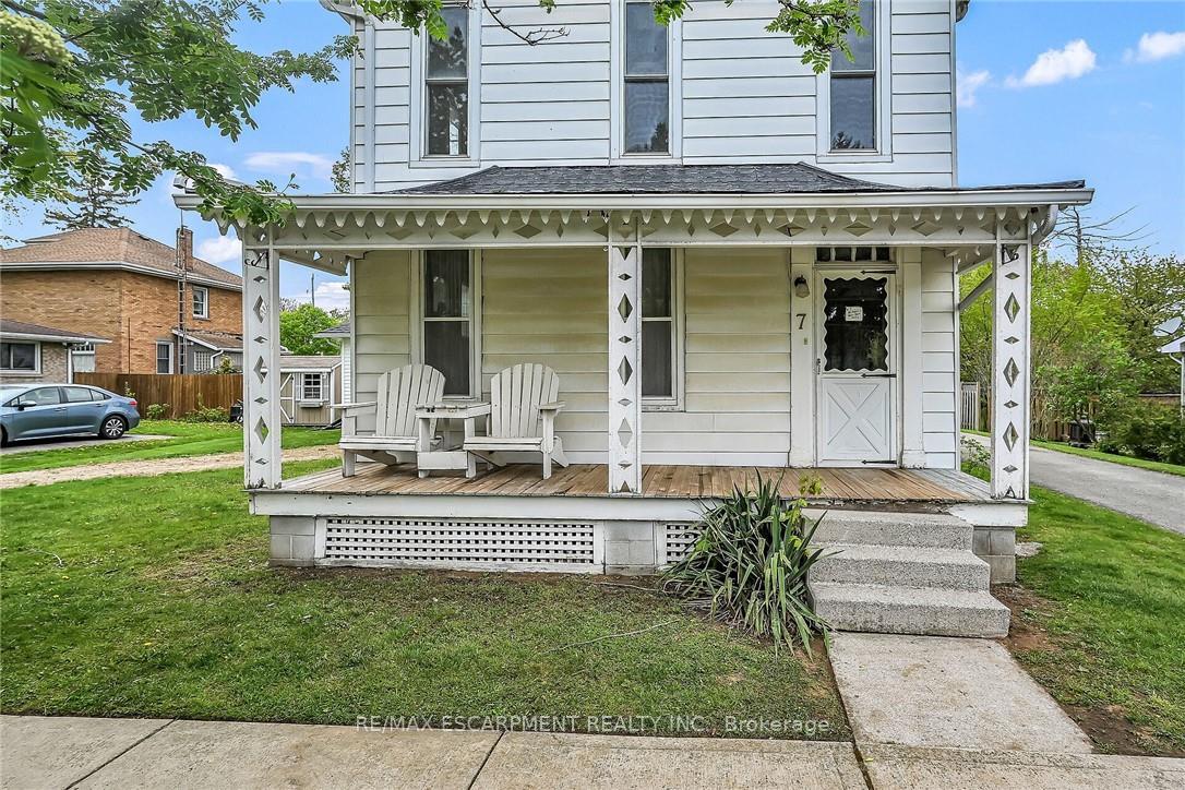 Photo 4 of 7 Greenock Street E, Norfolk, Port Dover — HOMEH