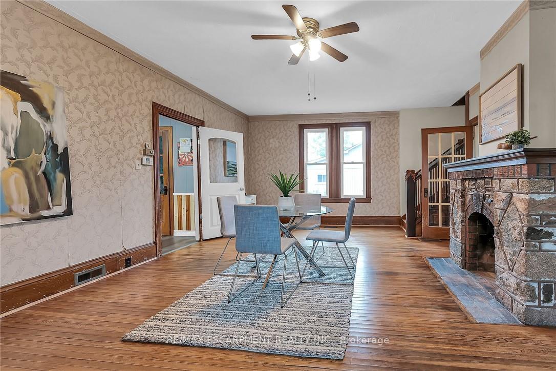 Photo 10 of 7 Greenock Street E, Norfolk, Port Dover — HOMEH