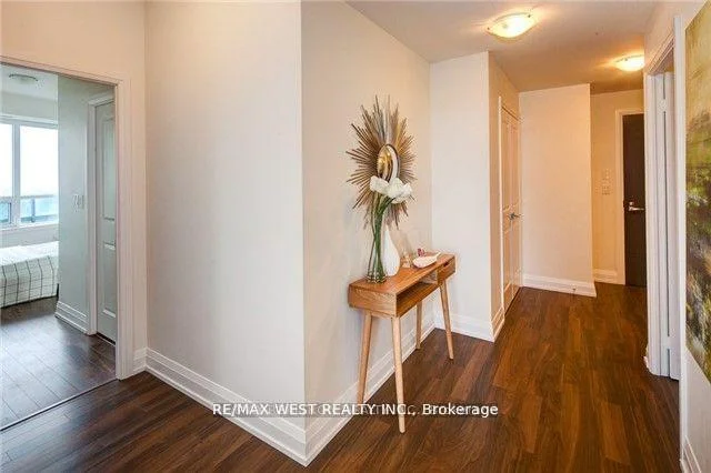 Photo 11 of Unit 2131, 7161 Yonge Street, Markham, Thornhill — HOMEH