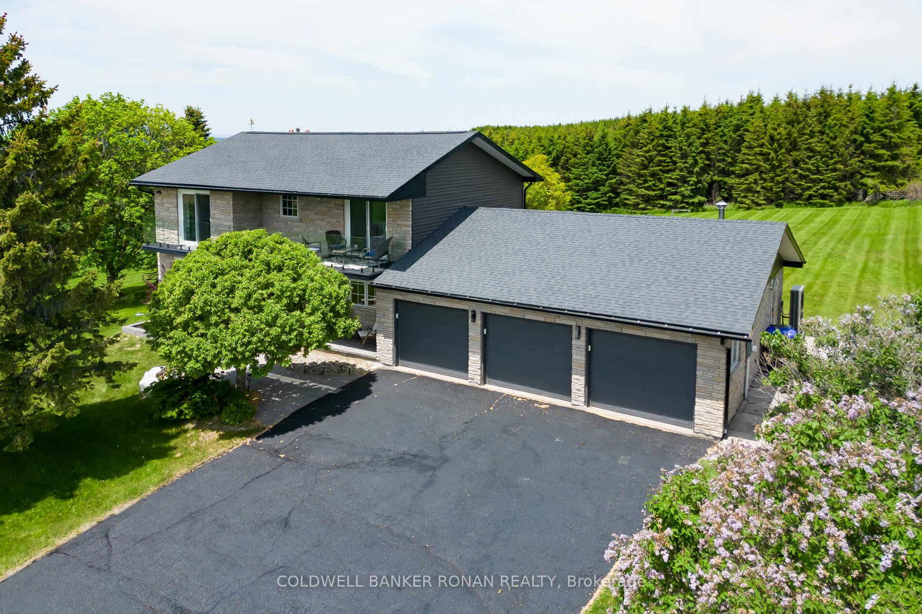 Photo 3 of 5676 14th Line, New Tecumseth, Rural New Tecumseth — HOMEH