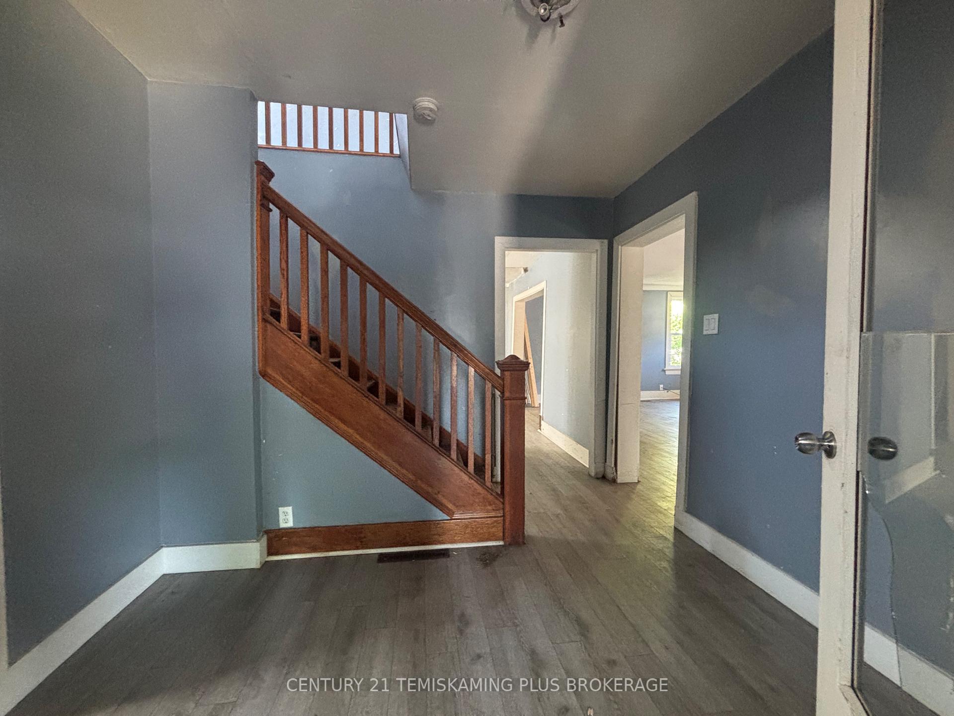 Photo 4 of 70 Nickel Street, Cobalt — HOMEH