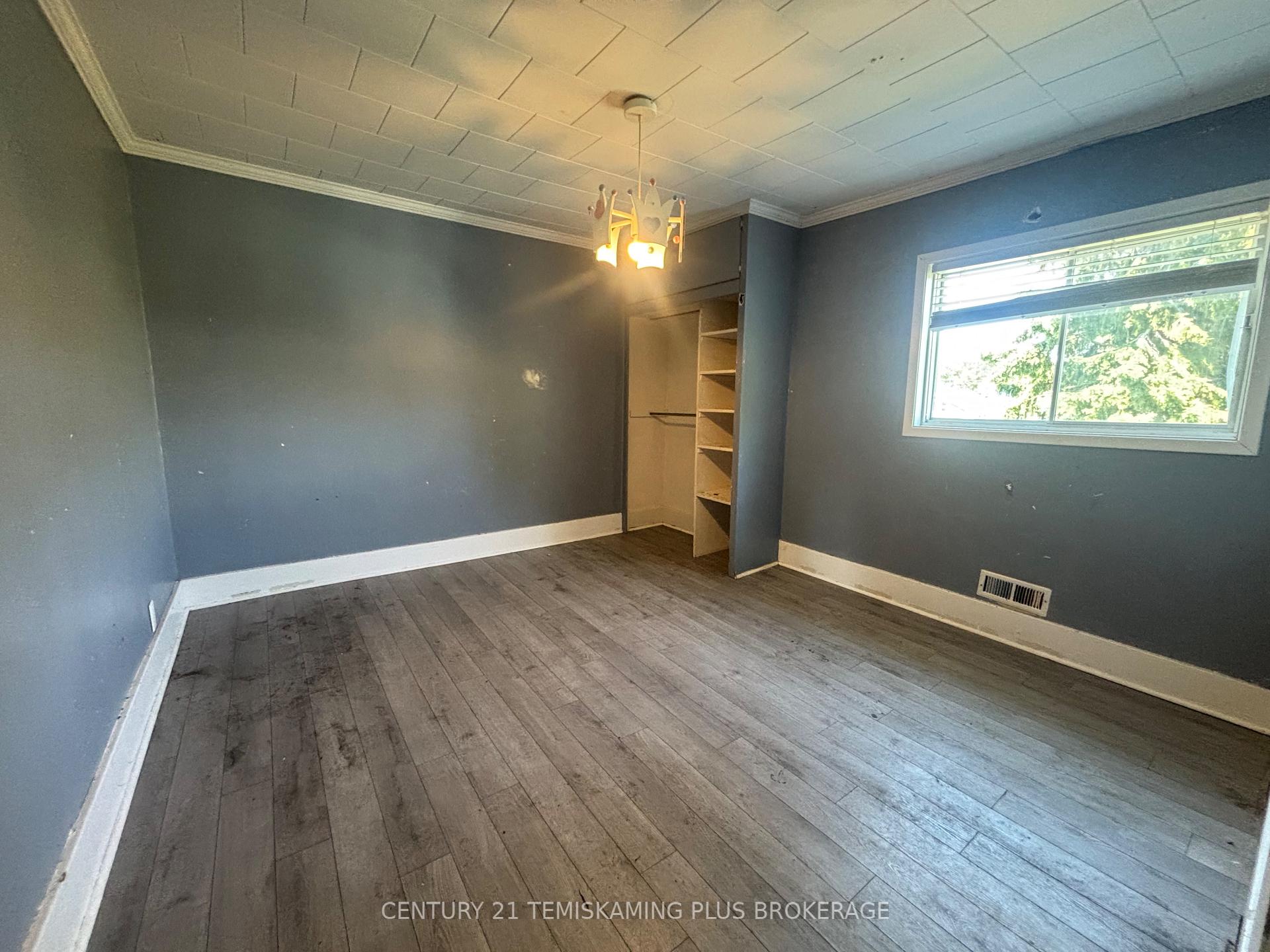 Photo 5 of 70 Nickel Street, Cobalt — HOMEH