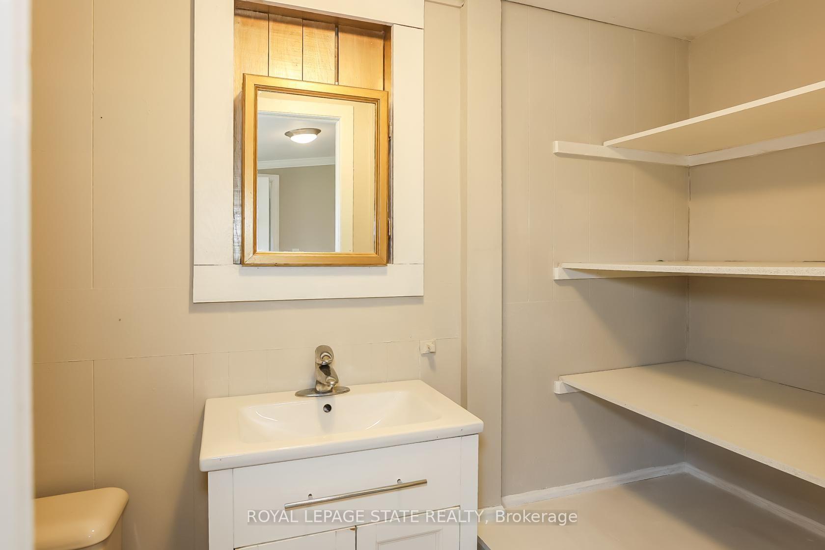 Photo 20 of Unit B, 405 Bartlett Avenue, Grimsby, Grimsby Beach — HOMEH