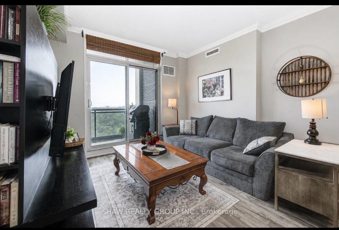 Photo 18 of Unit 1503, 100 John Street, Brampton, Downtown Brampton — HOMEH