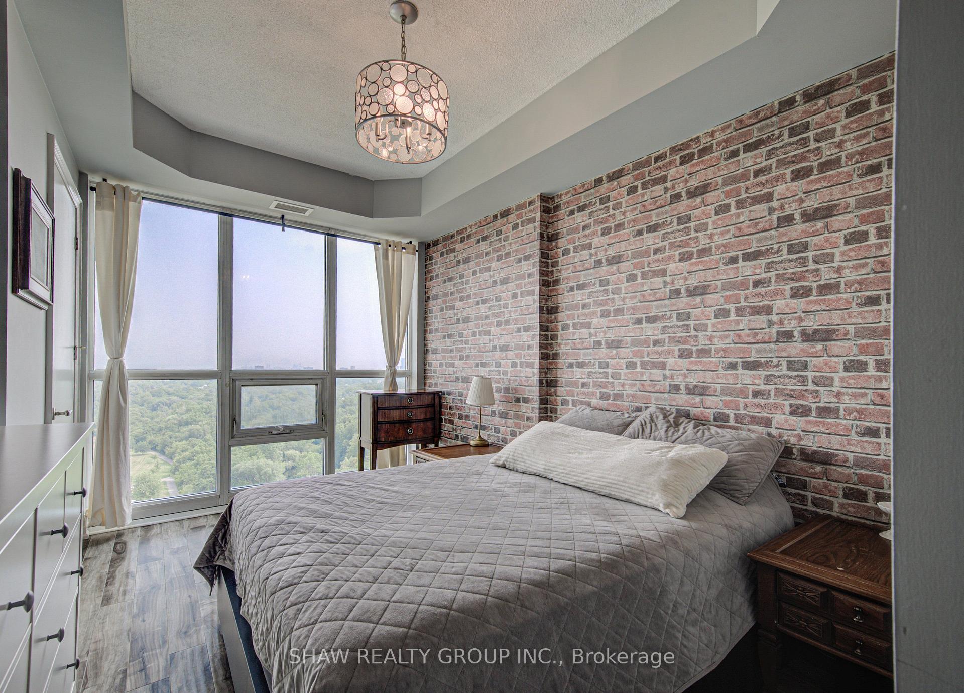 Photo 30 of Unit 1503, 100 John Street, Brampton, Downtown Brampton — HOMEH