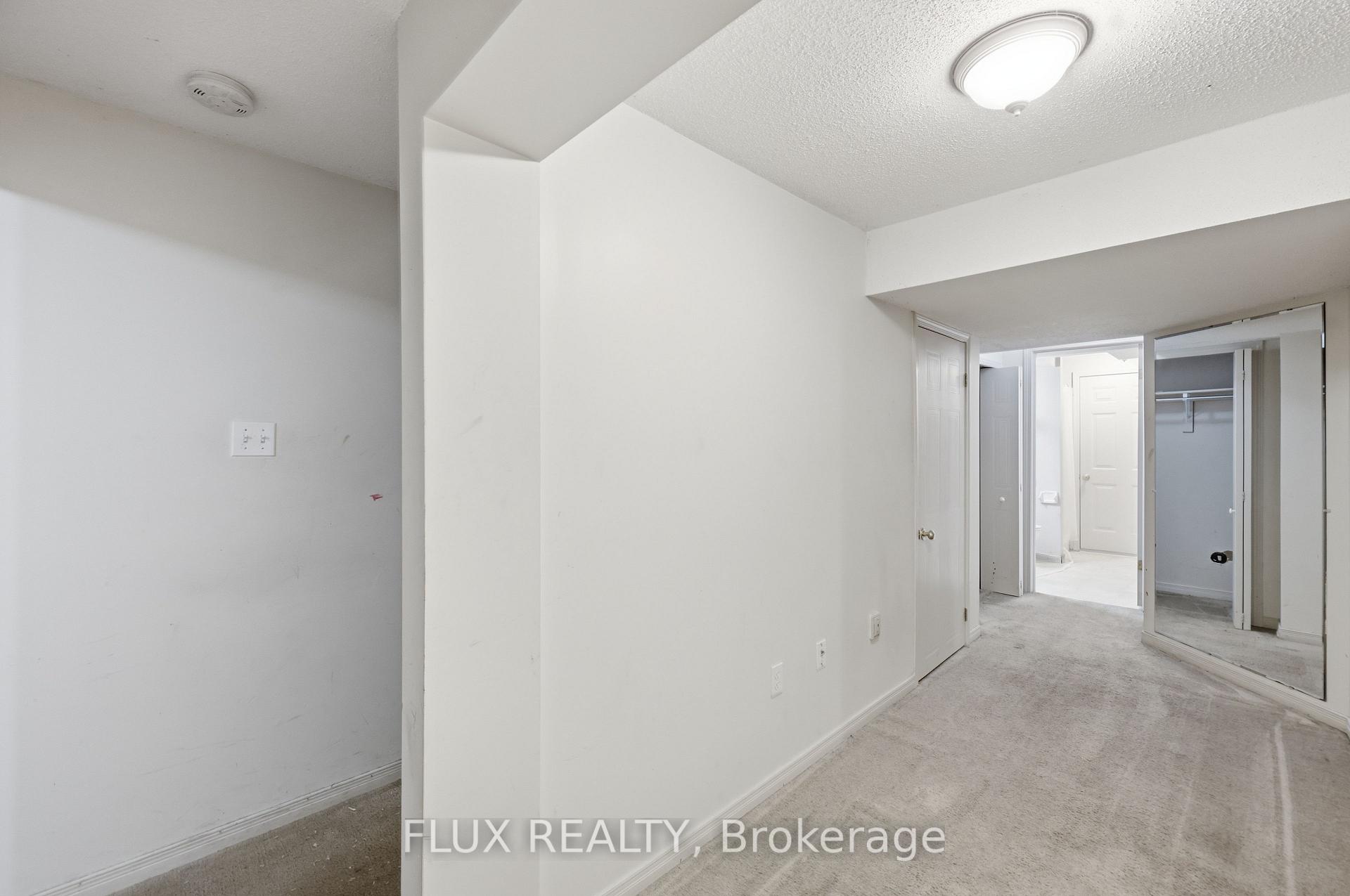Photo 21 of Unit 46, 124 Gosling Gardens, Guelph, Clairfields/Hanlon Business Park — HOMEH