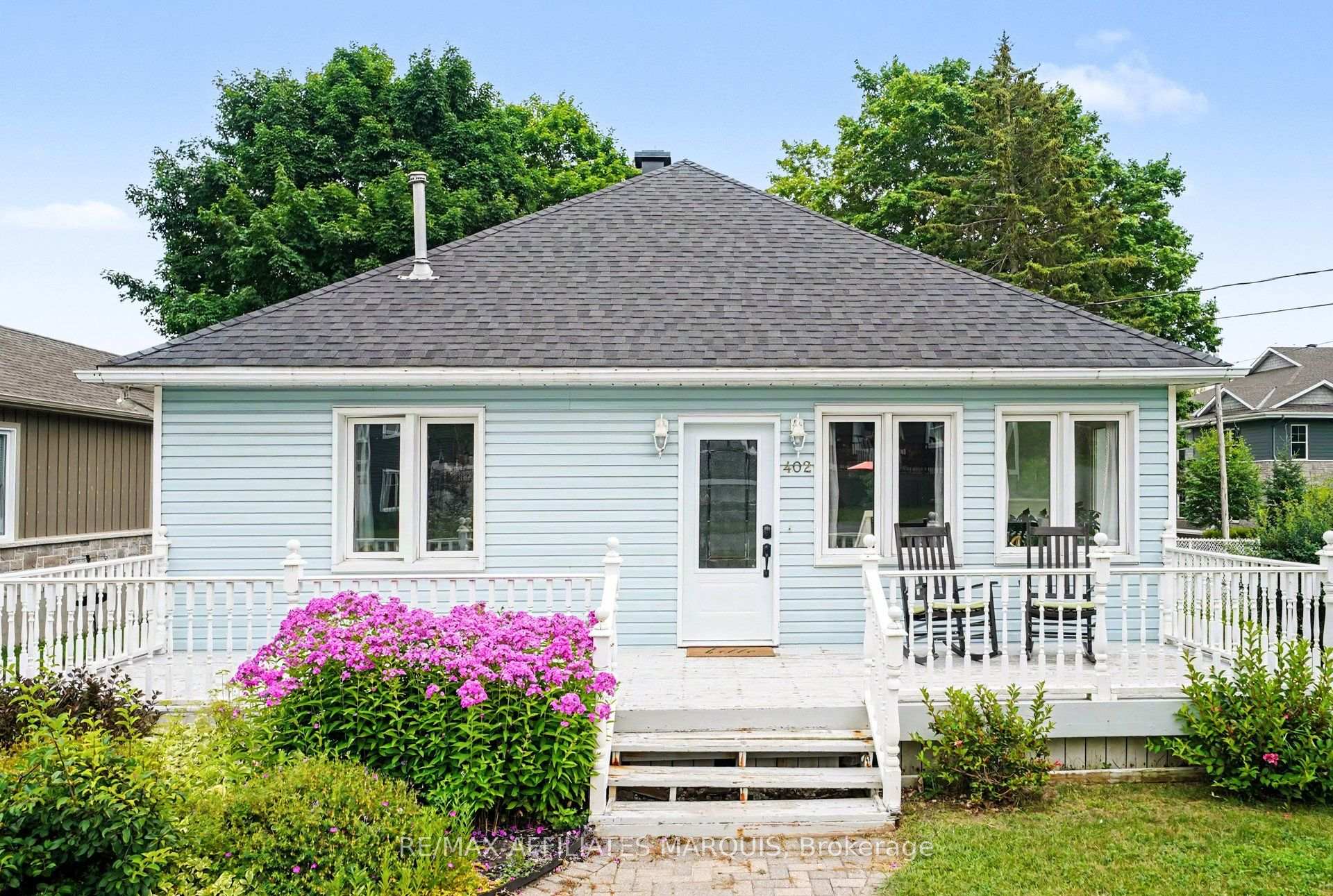Photo 2 of 402 Clothier Street E, North Grenville, Kemptville — HOMEH