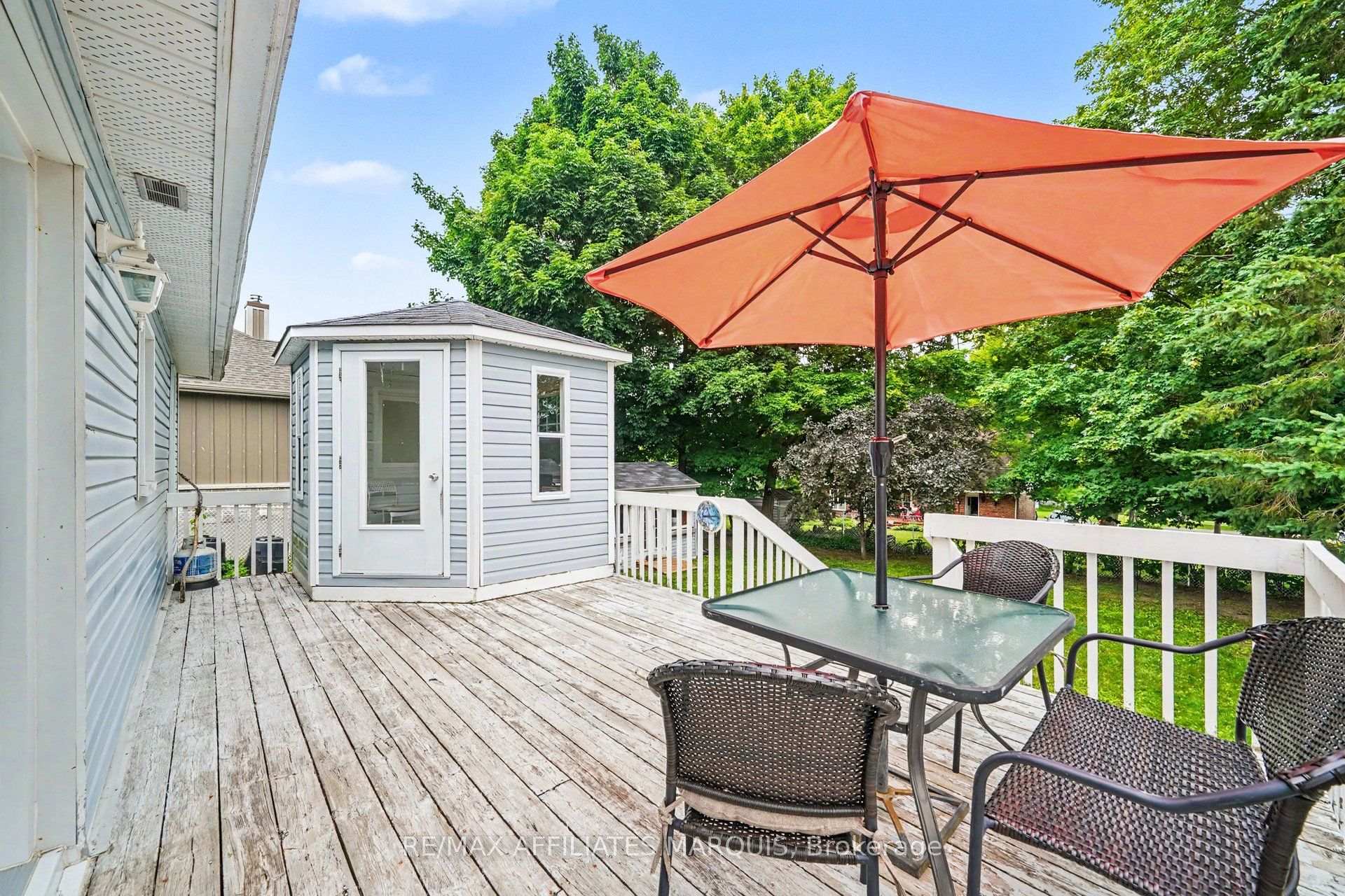 Photo 24 of 402 Clothier Street E, North Grenville, Kemptville — HOMEH
