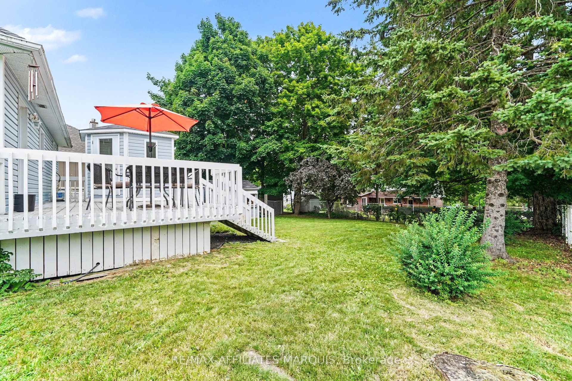 Photo 25 of 402 Clothier Street E, North Grenville, Kemptville — HOMEH