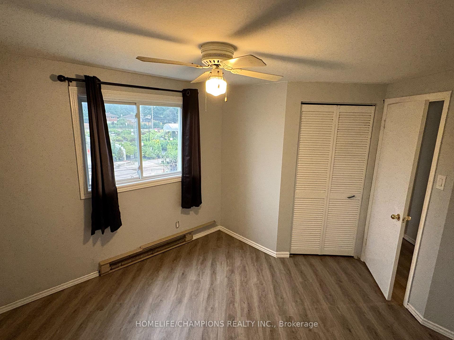 Photo 11 of Unit 33, 60 Elmsdale Drive, Kitchener, Laurentian Hills — HOMEH