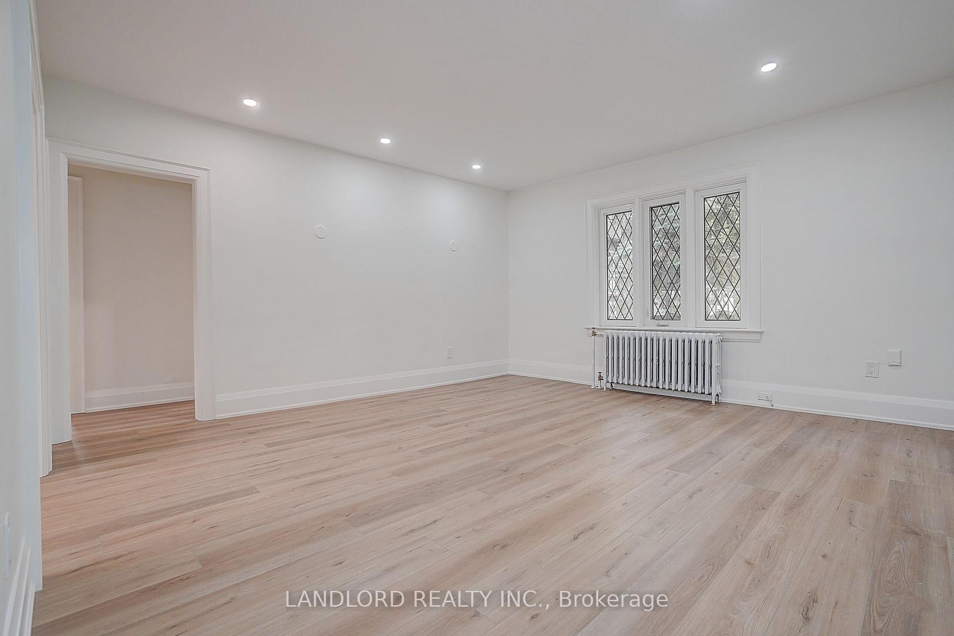 Photo 8 of Unit 12, 2520 Bloor Street W, Toronto, High Park-Swansea — HOMEH