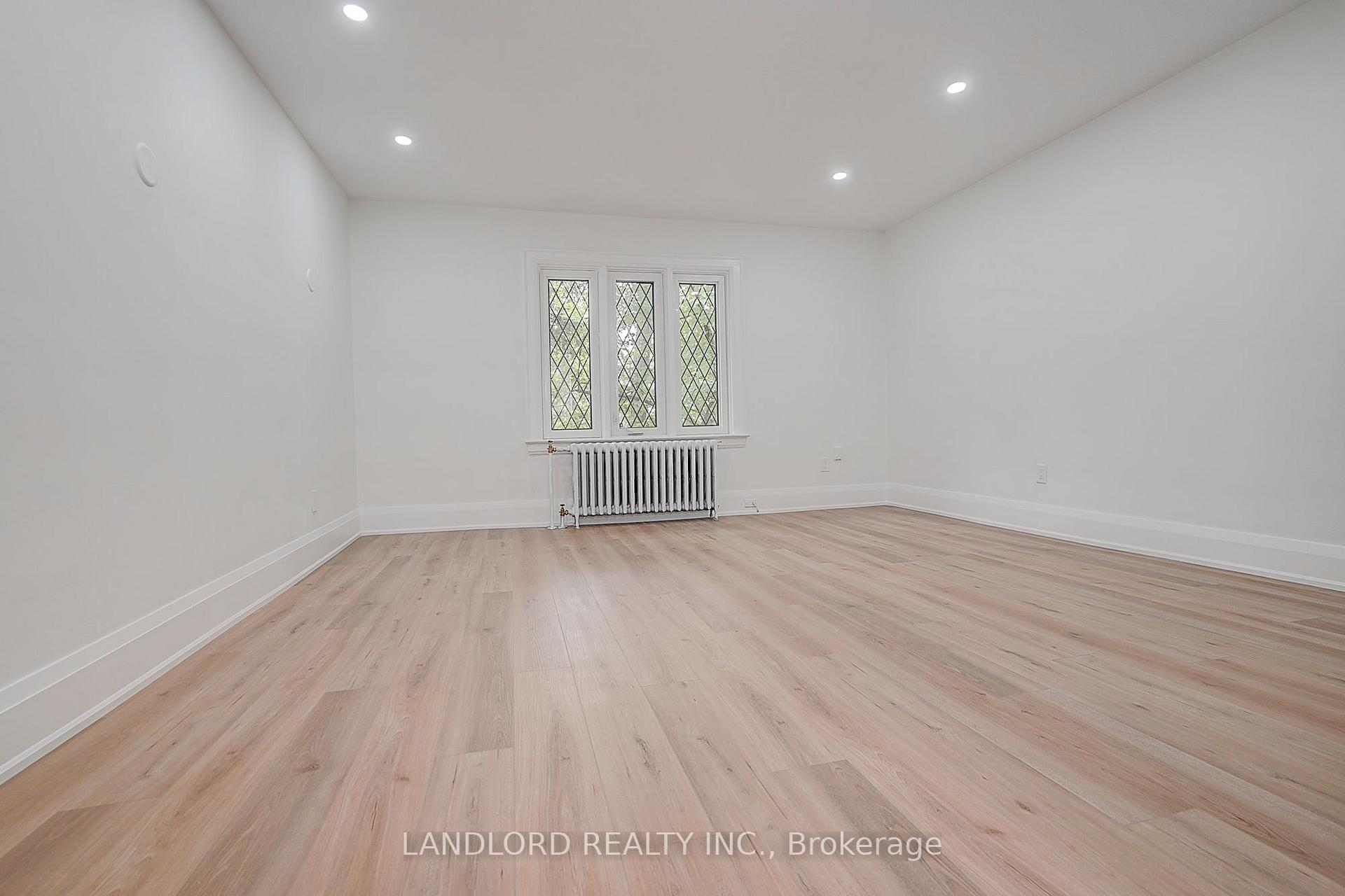 Photo 12 of Unit 12, 2520 Bloor Street W, Toronto, High Park-Swansea — HOMEH