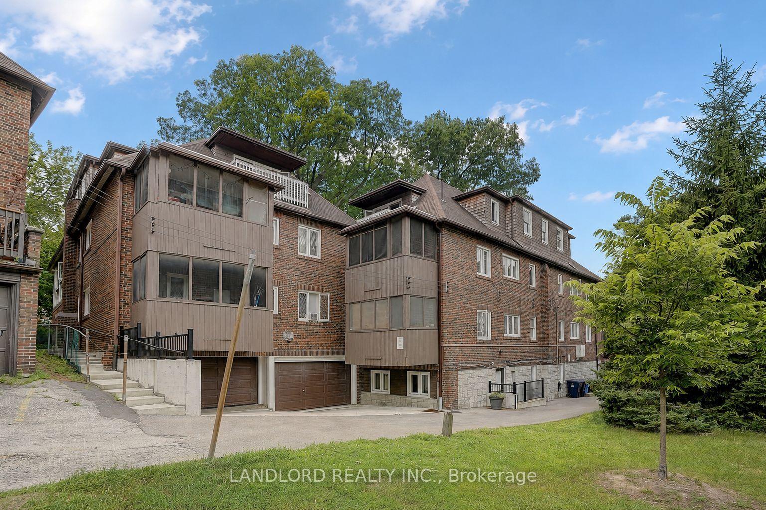 Photo 39 of Unit 12, 2520 Bloor Street W, Toronto, High Park-Swansea — HOMEH