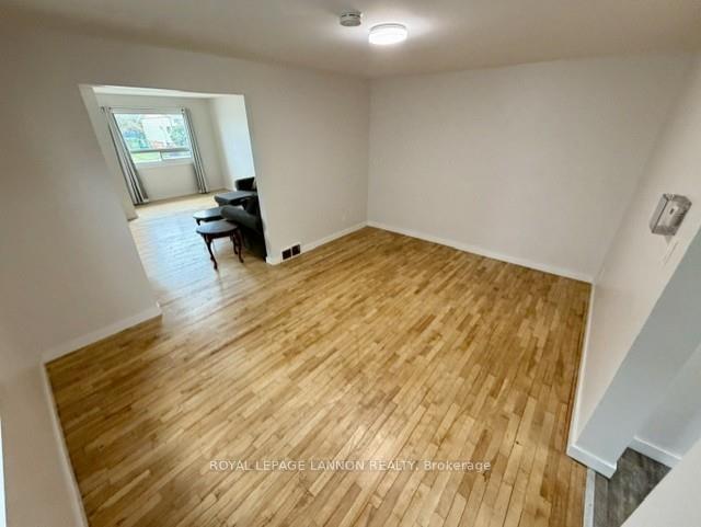 Photo 7 of 320 First Avenue, Thunder Bay, Court / Cumberland — HOMEH