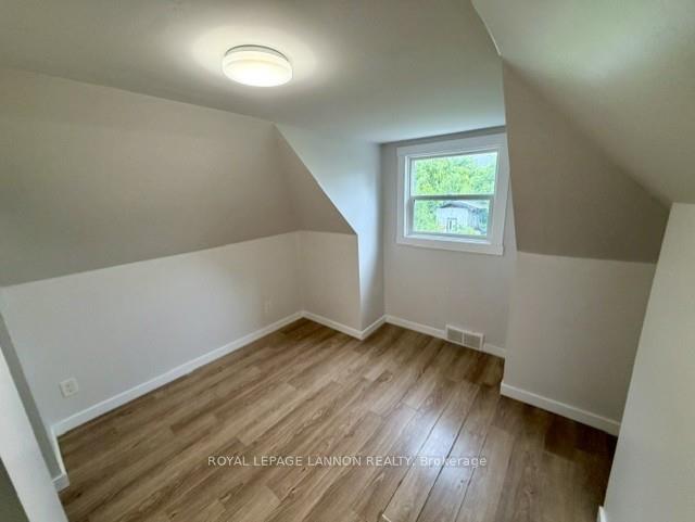 Photo 10 of 320 First Avenue, Thunder Bay, Court / Cumberland — HOMEH
