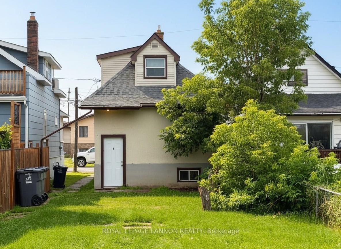 Photo 20 of 320 First Avenue, Thunder Bay, Court / Cumberland — HOMEH