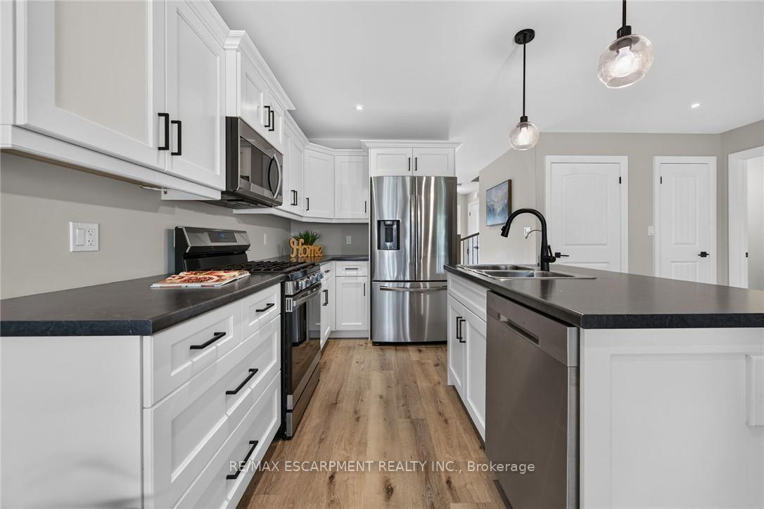 Photo 10 of 822 Main Street, Norfolk, Port Dover — HOMEH