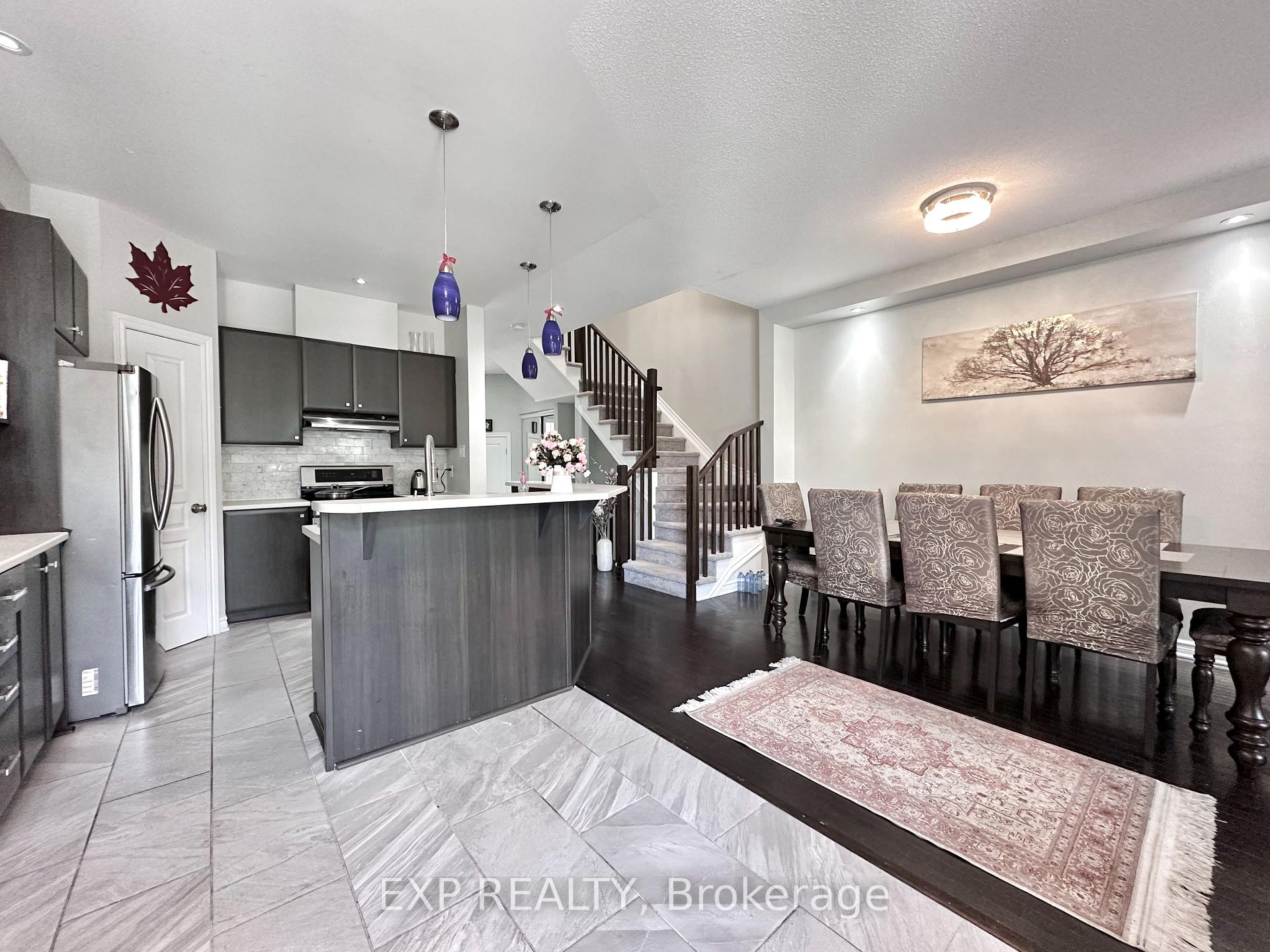 Photo 8 of 421 Foxhall Way, Ottawa, Kanata - Bridlewood — HOMEH