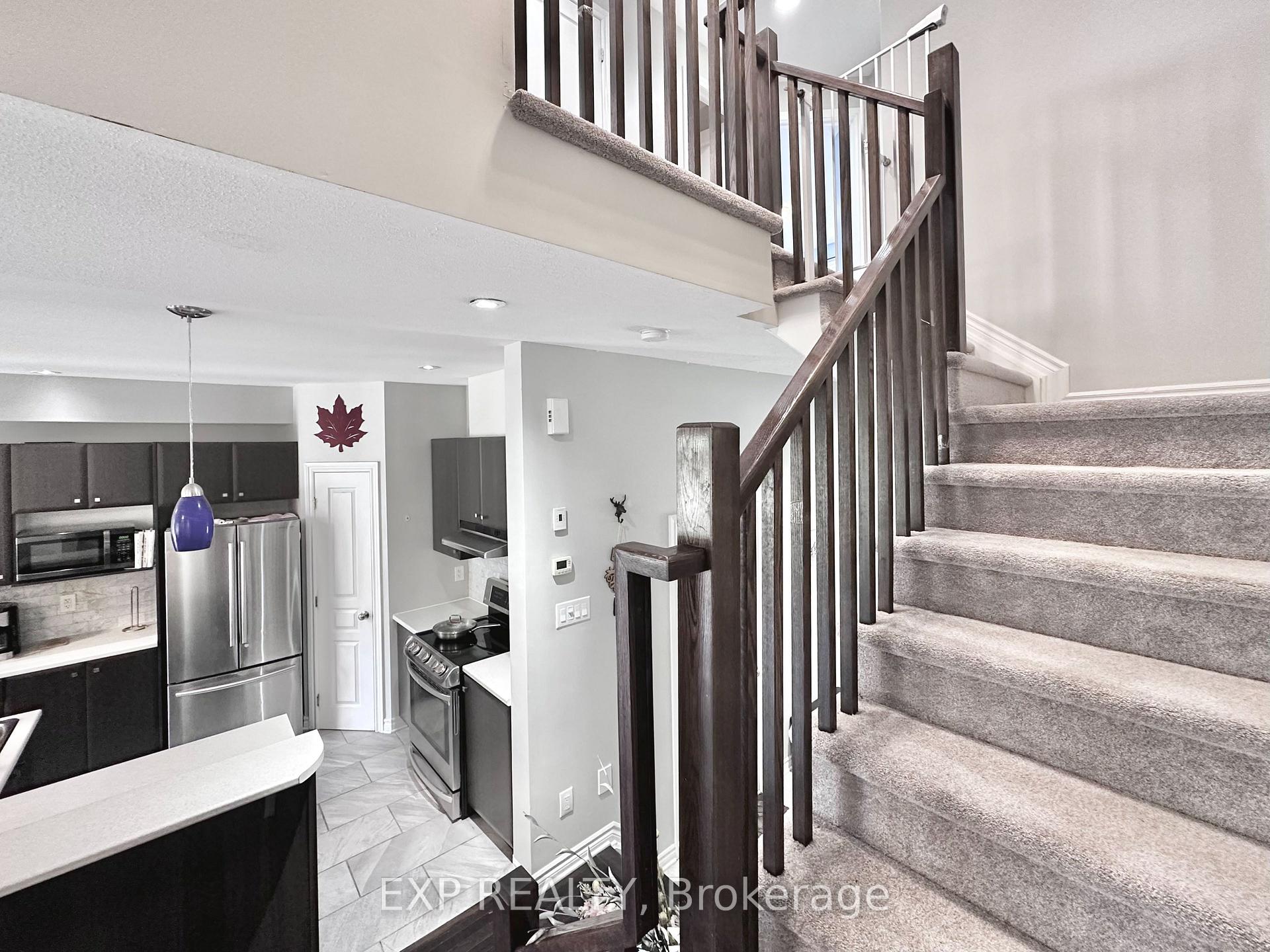 Photo 14 of 421 Foxhall Way, Ottawa, Kanata - Bridlewood — HOMEH