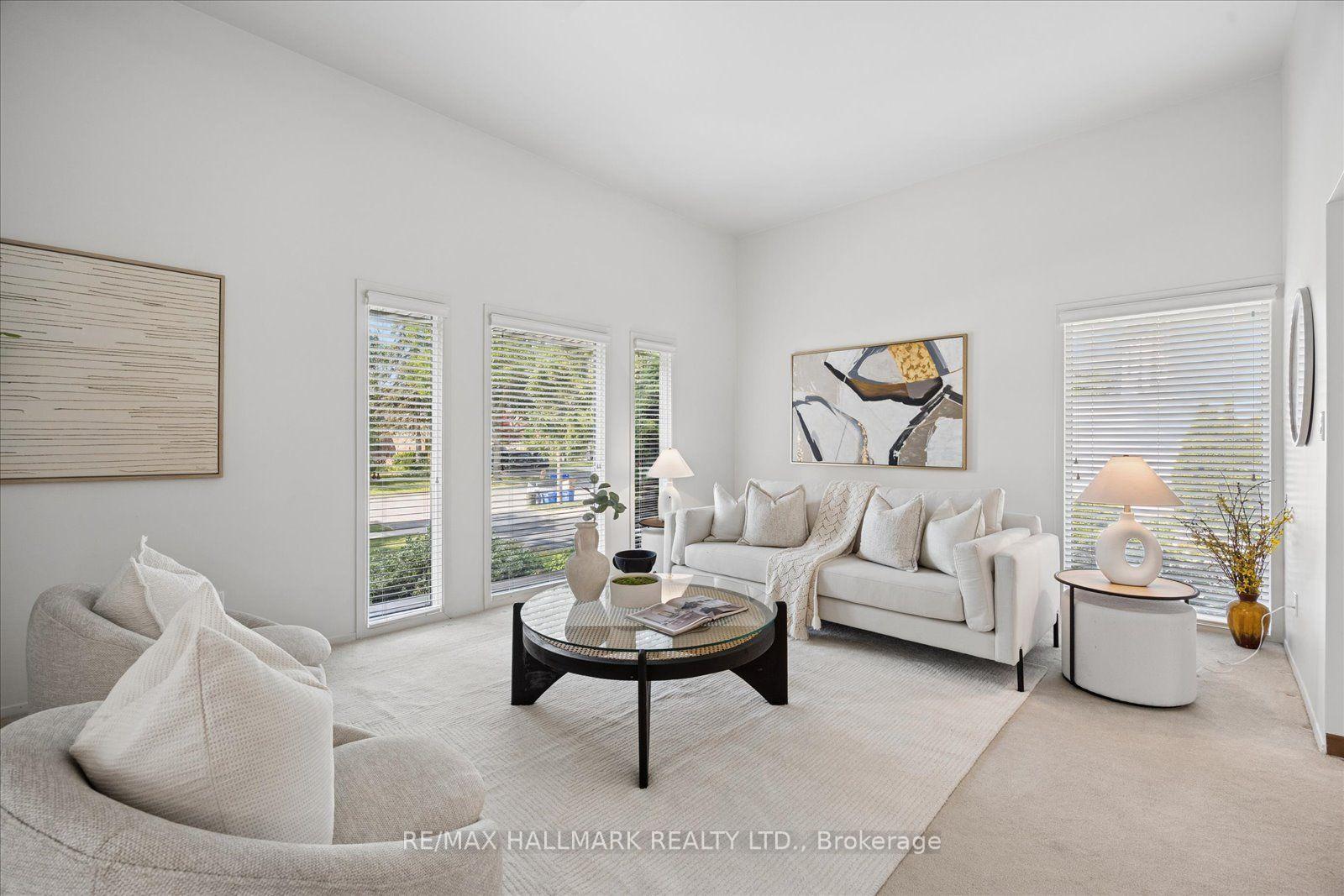 Photo 5 of 42 Reesorville Road, Markham, Markham Village — HOMEH