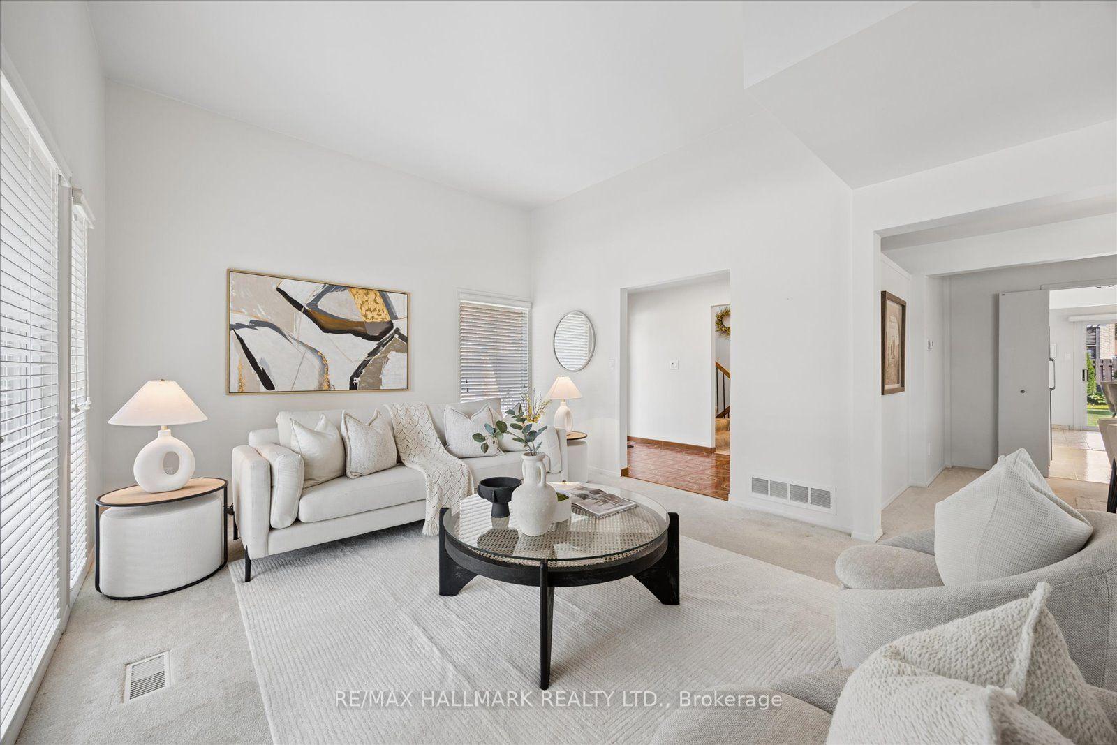 Photo 6 of 42 Reesorville Road, Markham, Markham Village — HOMEH