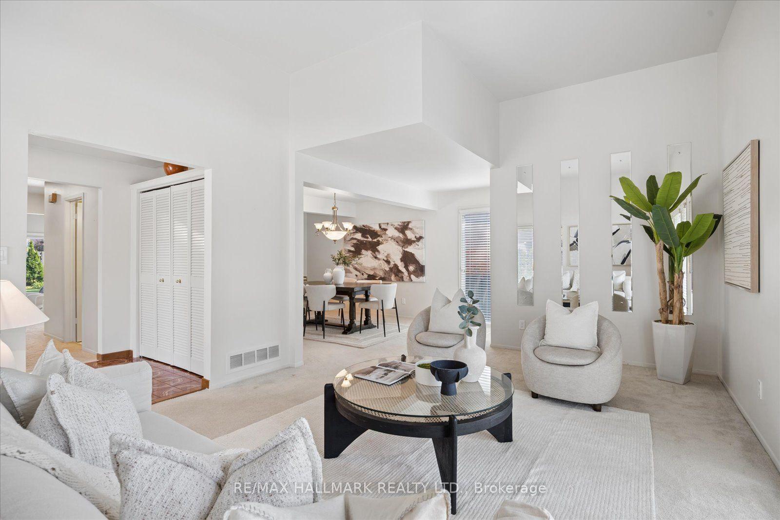 Photo 7 of 42 Reesorville Road, Markham, Markham Village — HOMEH