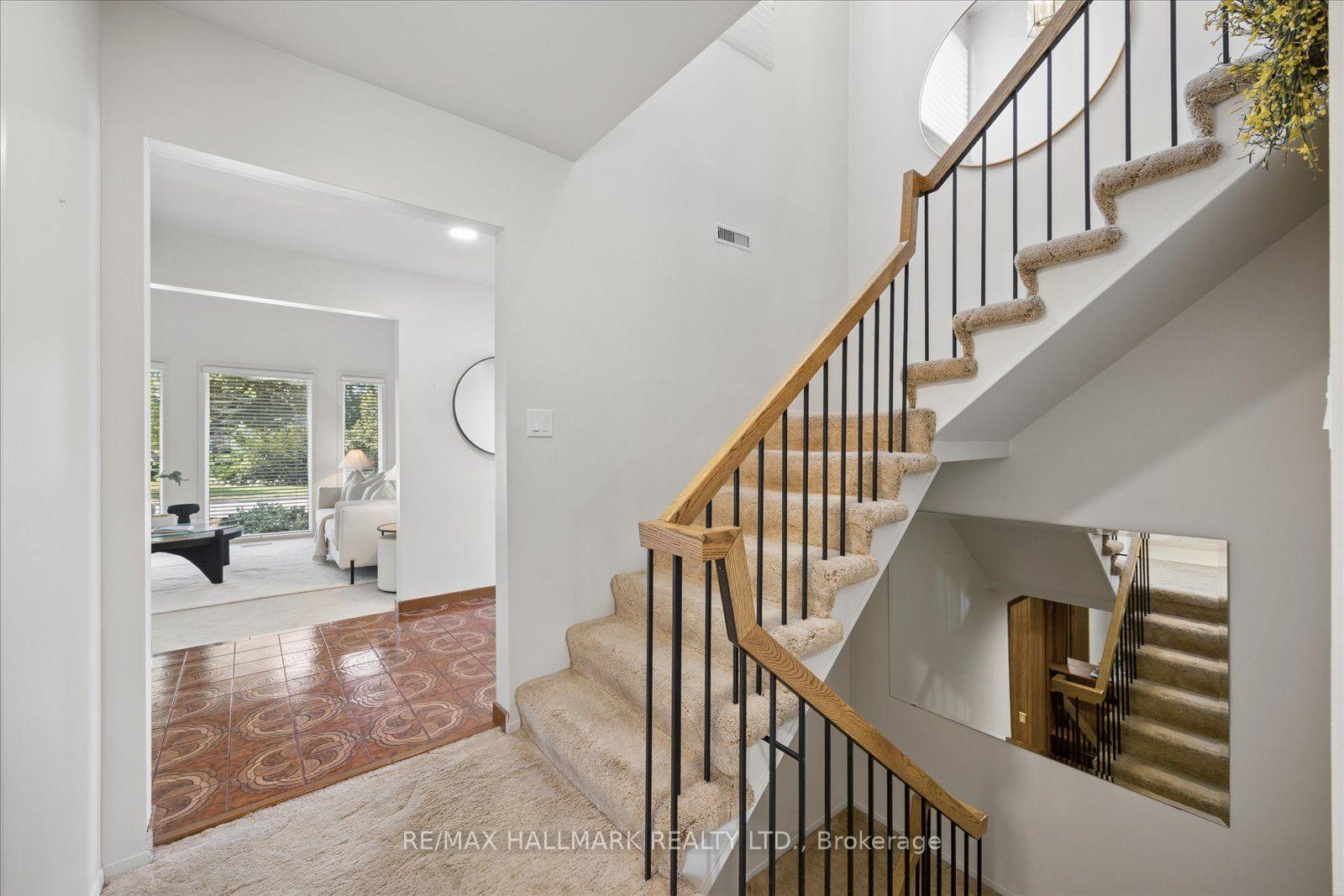 Photo 18 of 42 Reesorville Road, Markham, Markham Village — HOMEH