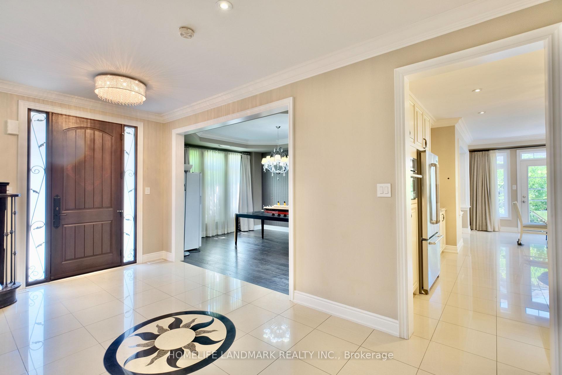 Photo 6 of 2 Drake Street, Vaughan, Vellore Village — HOMEH