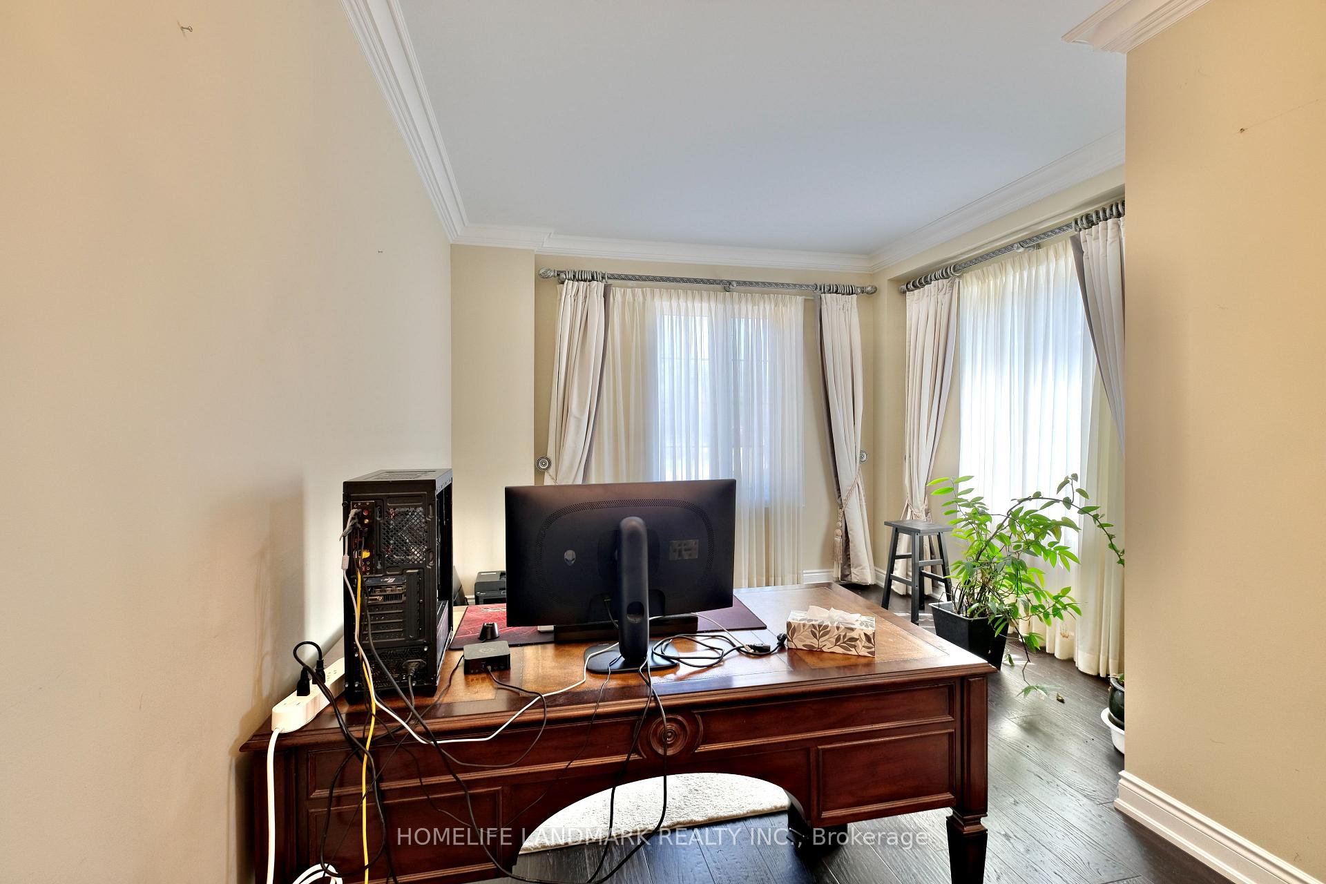 Photo 7 of 2 Drake Street, Vaughan, Vellore Village — HOMEH