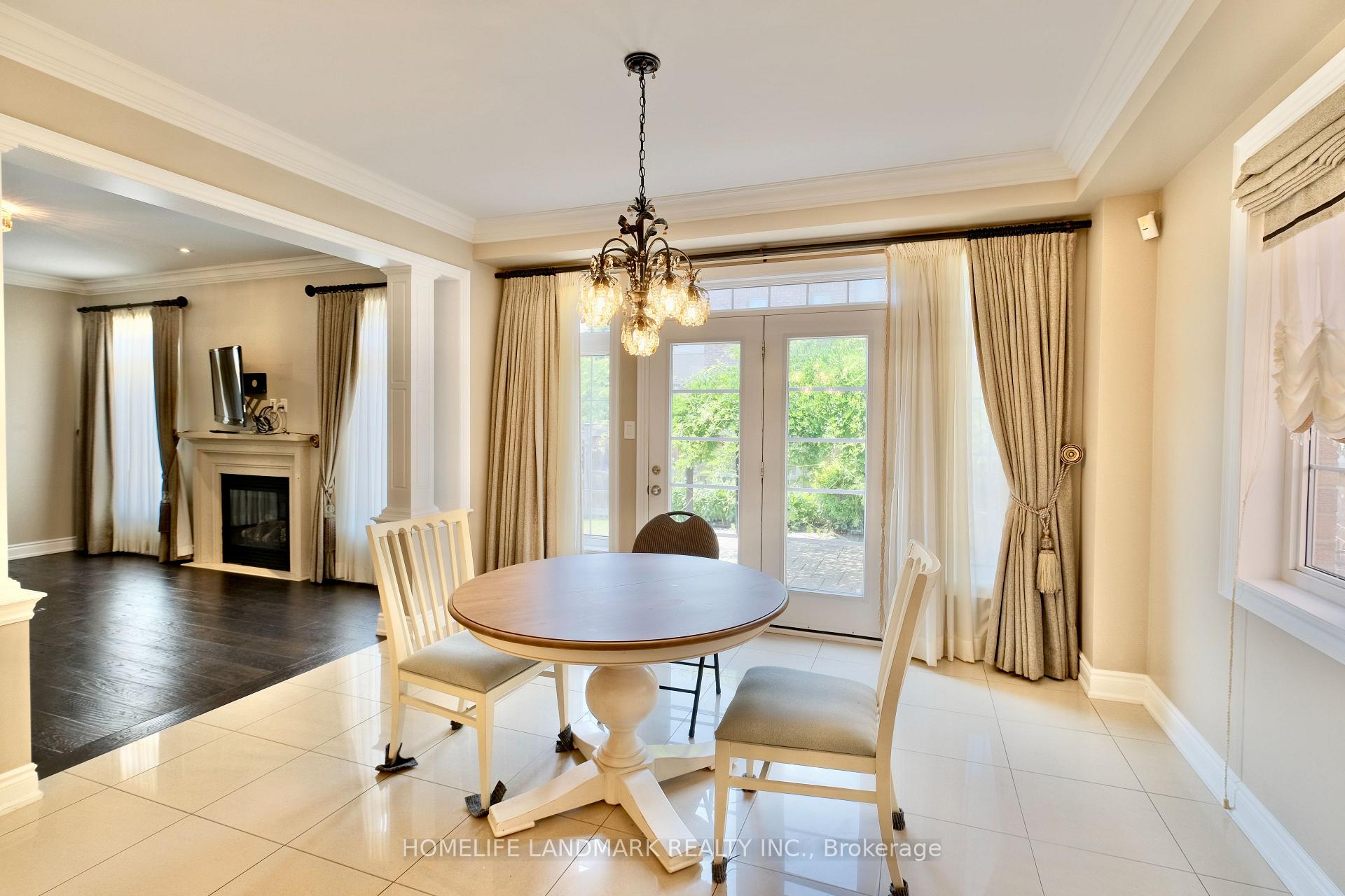 Photo 11 of 2 Drake Street, Vaughan, Vellore Village — HOMEH