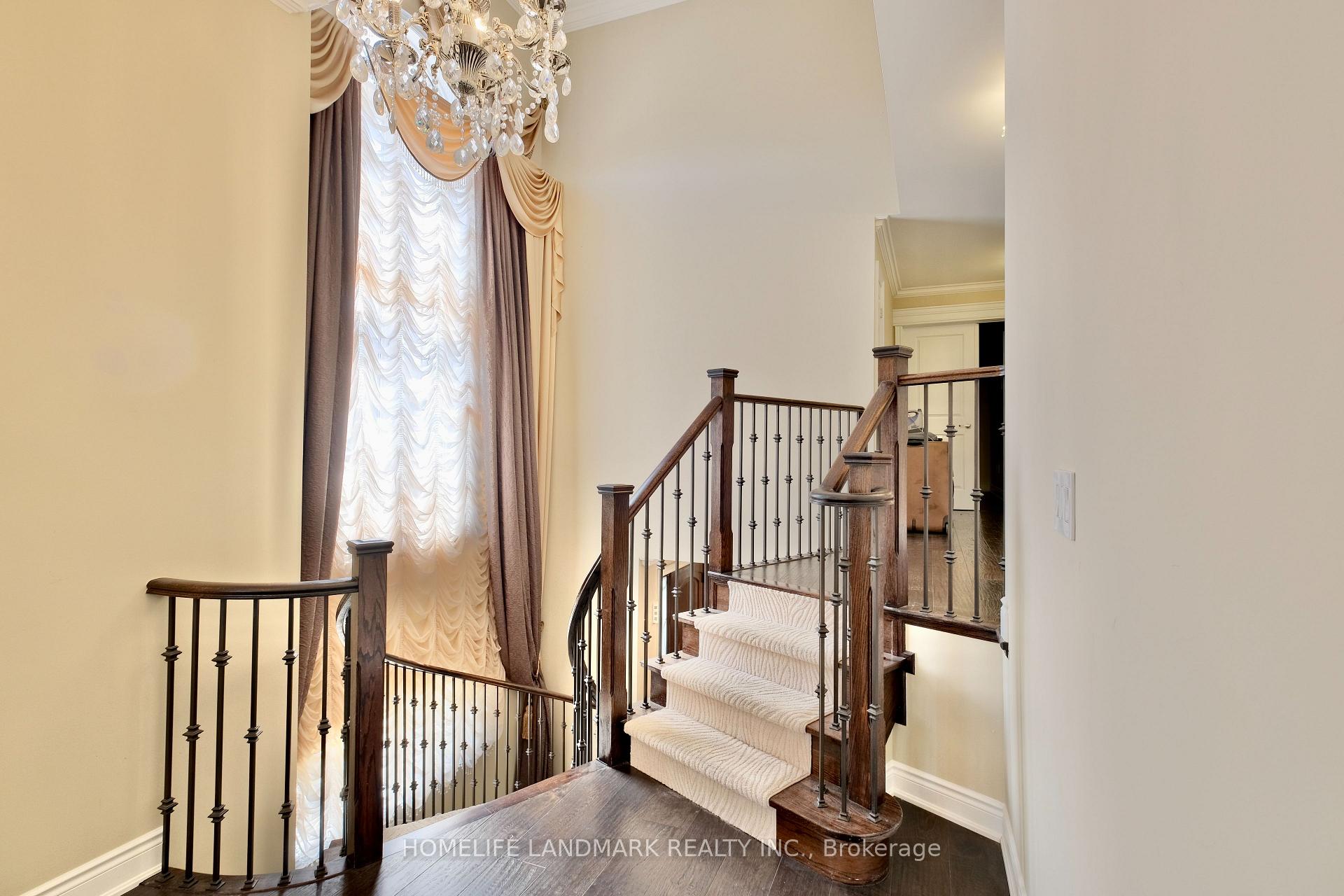 Photo 12 of 2 Drake Street, Vaughan, Vellore Village — HOMEH