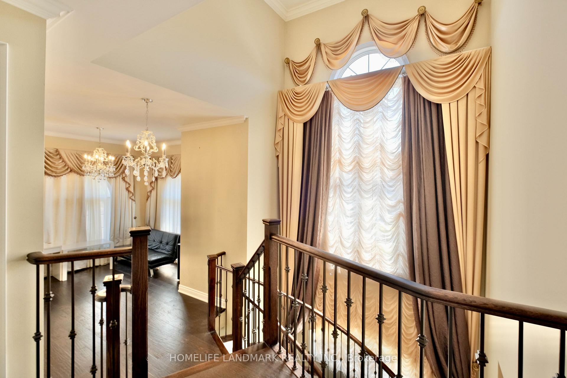 Photo 13 of 2 Drake Street, Vaughan, Vellore Village — HOMEH