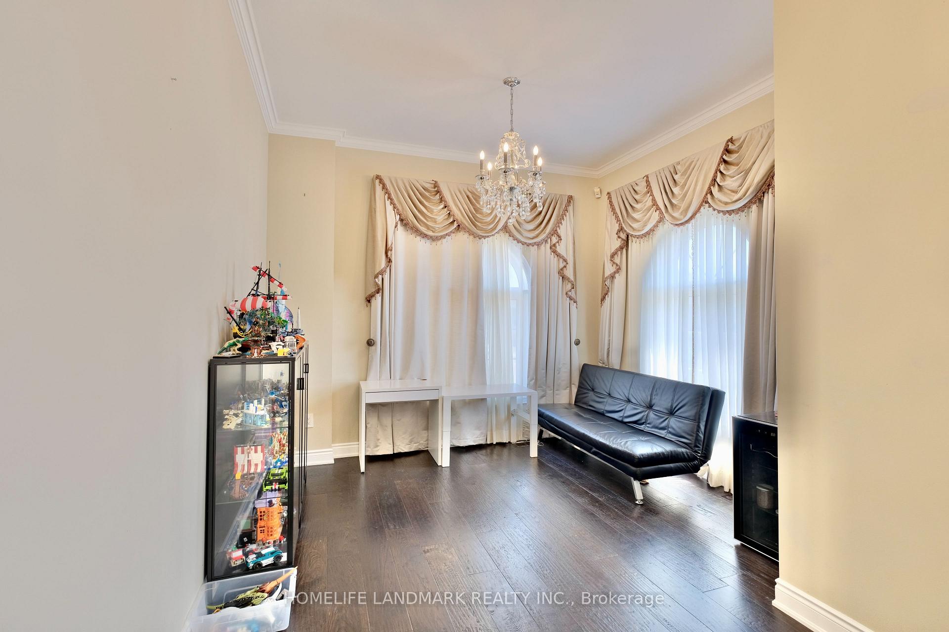 Photo 27 of 2 Drake Street, Vaughan, Vellore Village — HOMEH