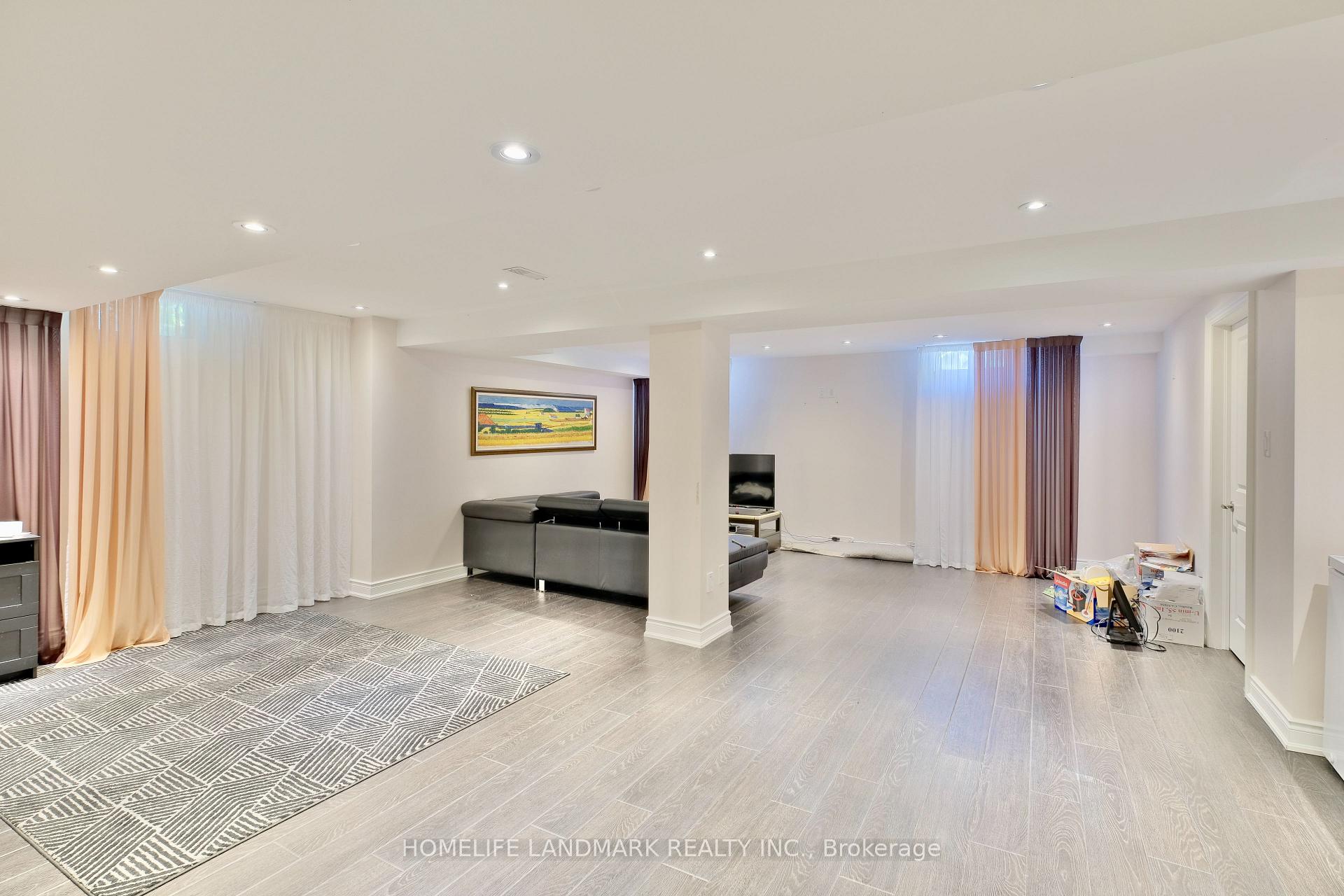 Photo 28 of 2 Drake Street, Vaughan, Vellore Village — HOMEH