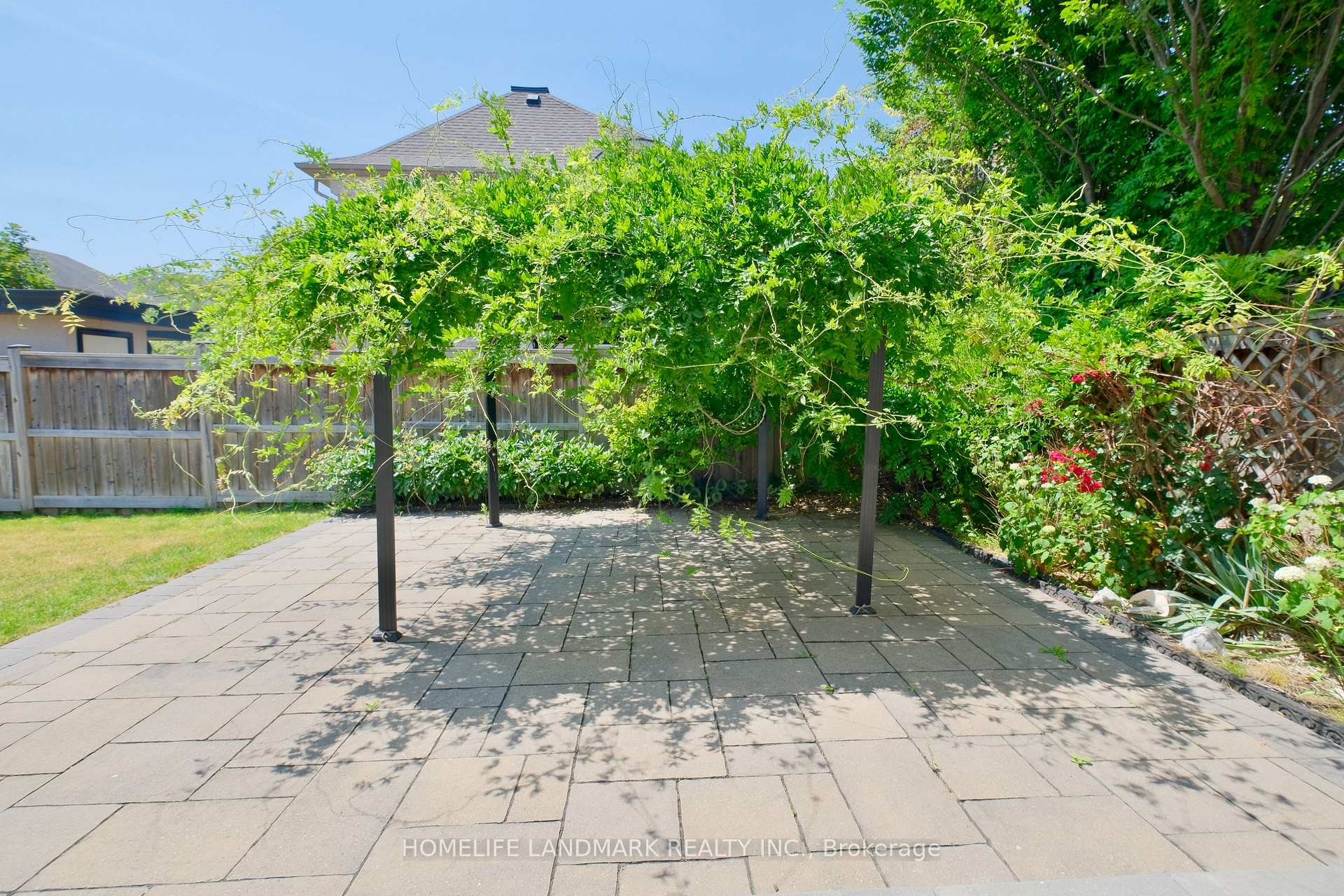 Photo 32 of 2 Drake Street, Vaughan, Vellore Village — HOMEH