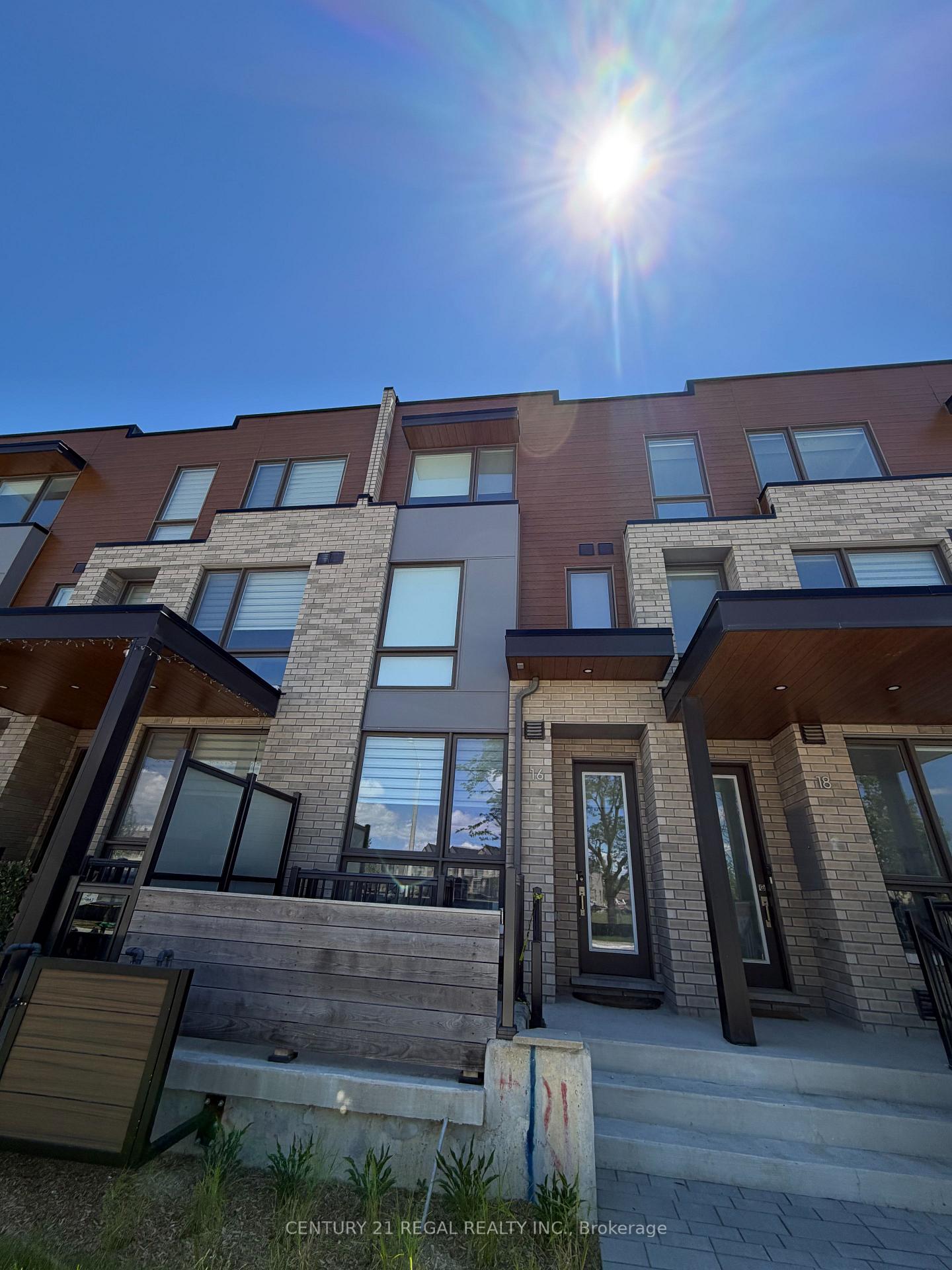 Photo 1 of 16 Deep Roots Terrace, Toronto, Englemount-Lawrence — HOMEH