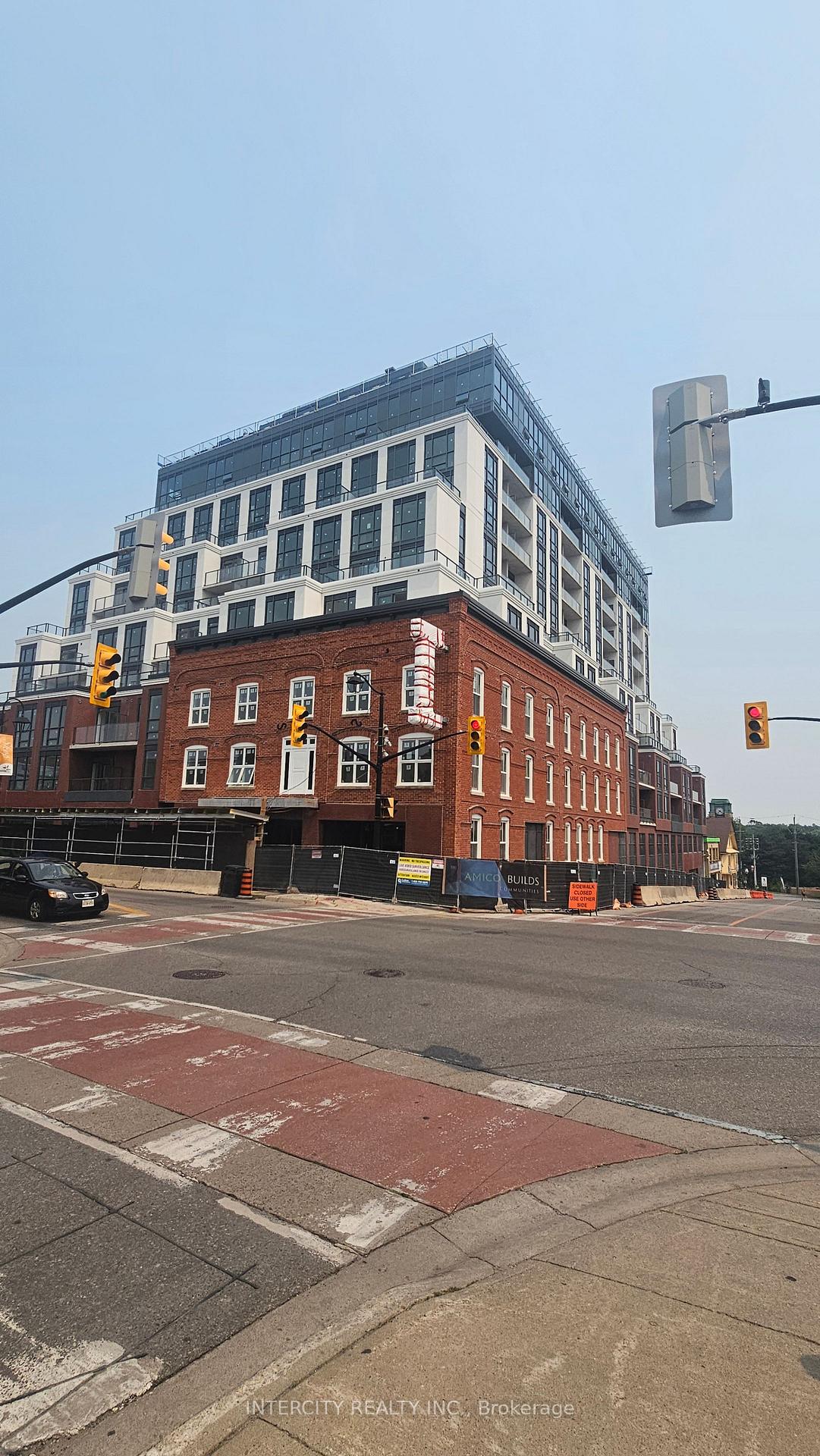 Photo 2 of 79 Main Street S, Halton Hills, Georgetown — HOMEH