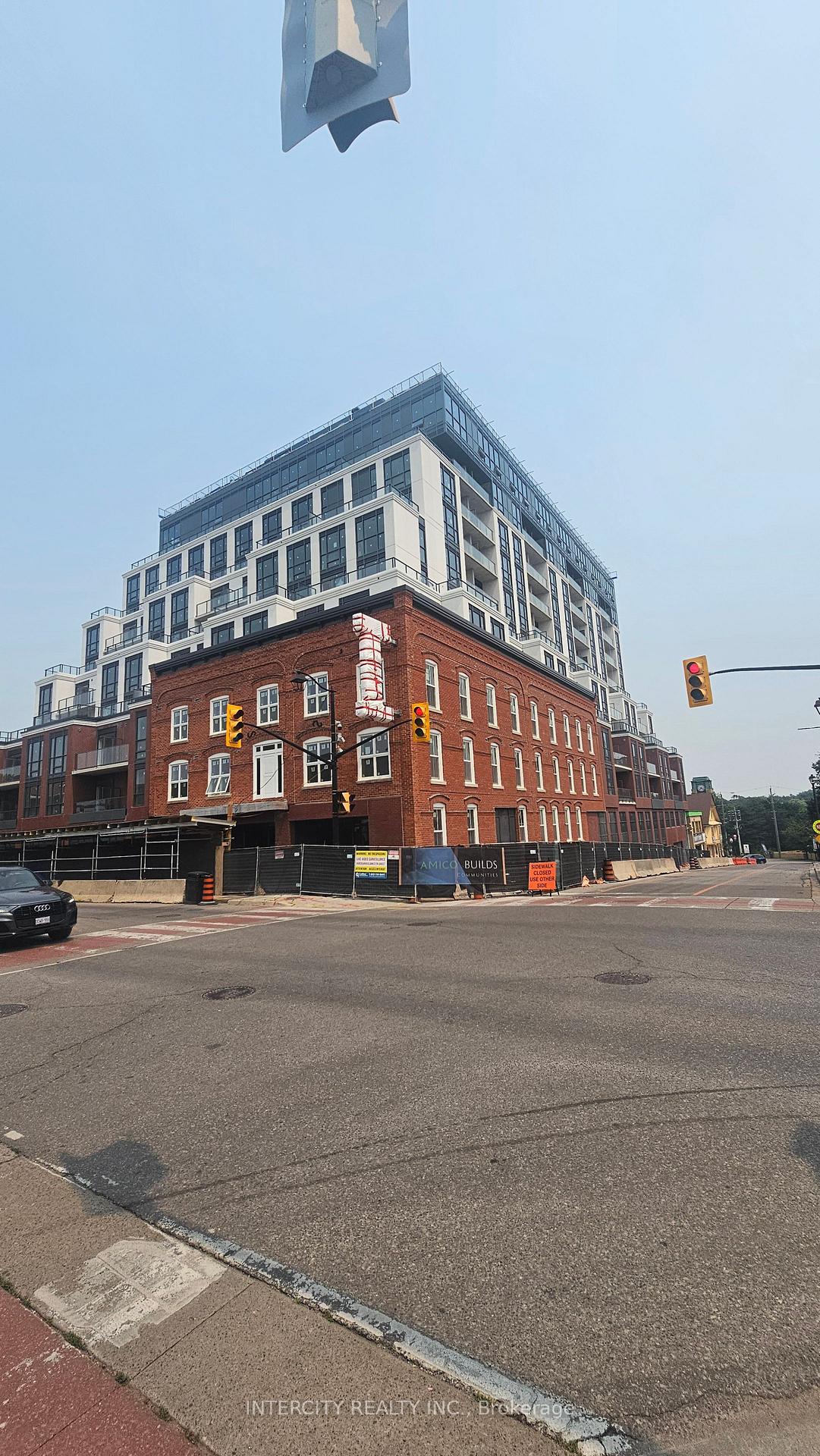 Photo 6 of 79 Main Street S, Halton Hills, Georgetown — HOMEH