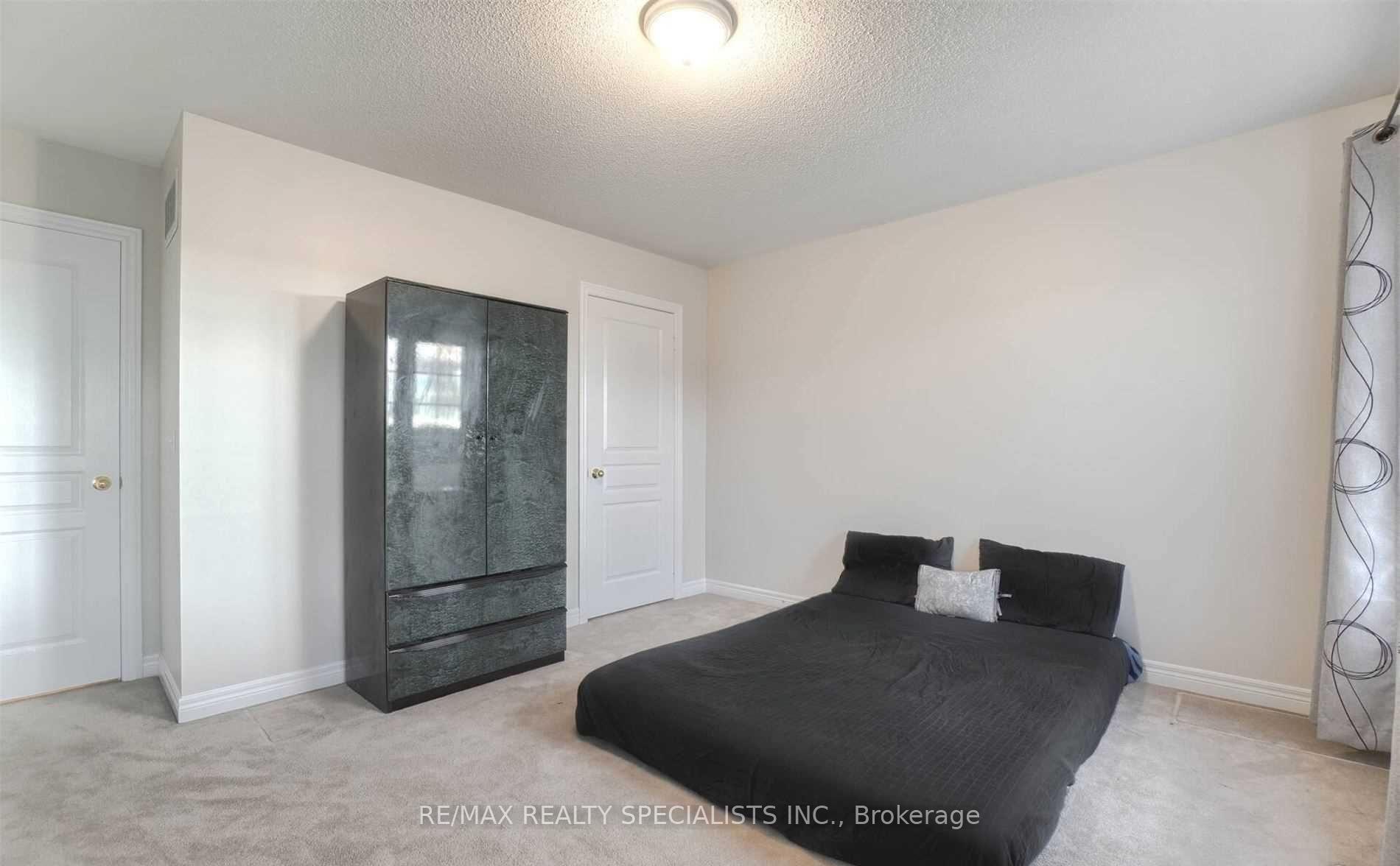Photo 18 of Unit MAIN & 2ND, 88 Natronia Trail, Brampton, Bram East — HOMEH