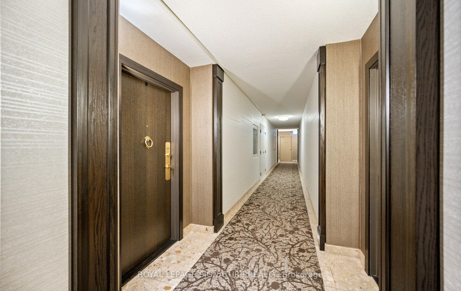 Photo 5 of Unit 606, 820 Burnhamthorpe Road, Etobicoke, Markland Wood — HOMEH
