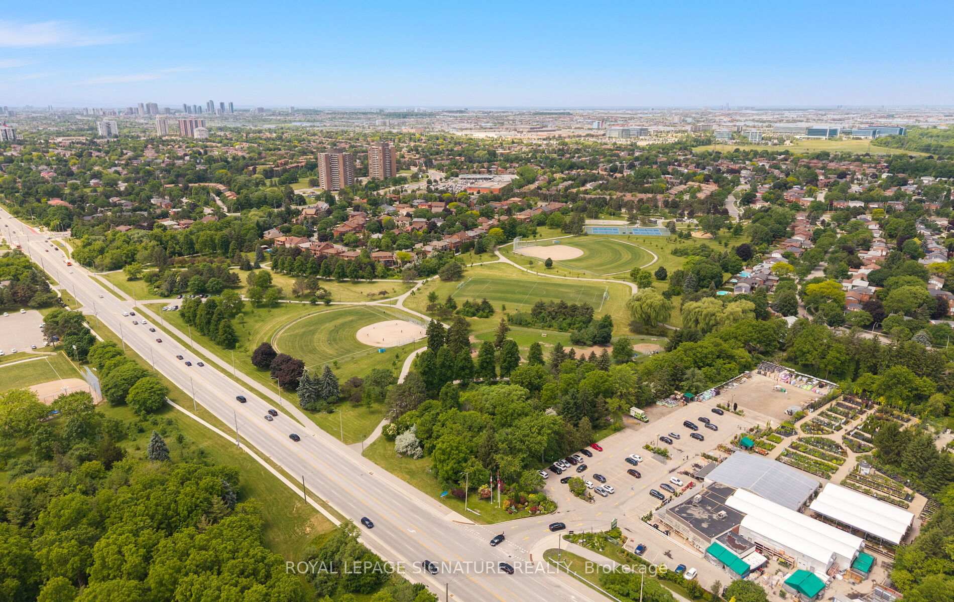 Photo 43 of Unit 606, 820 Burnhamthorpe Road, Etobicoke, Markland Wood — HOMEH