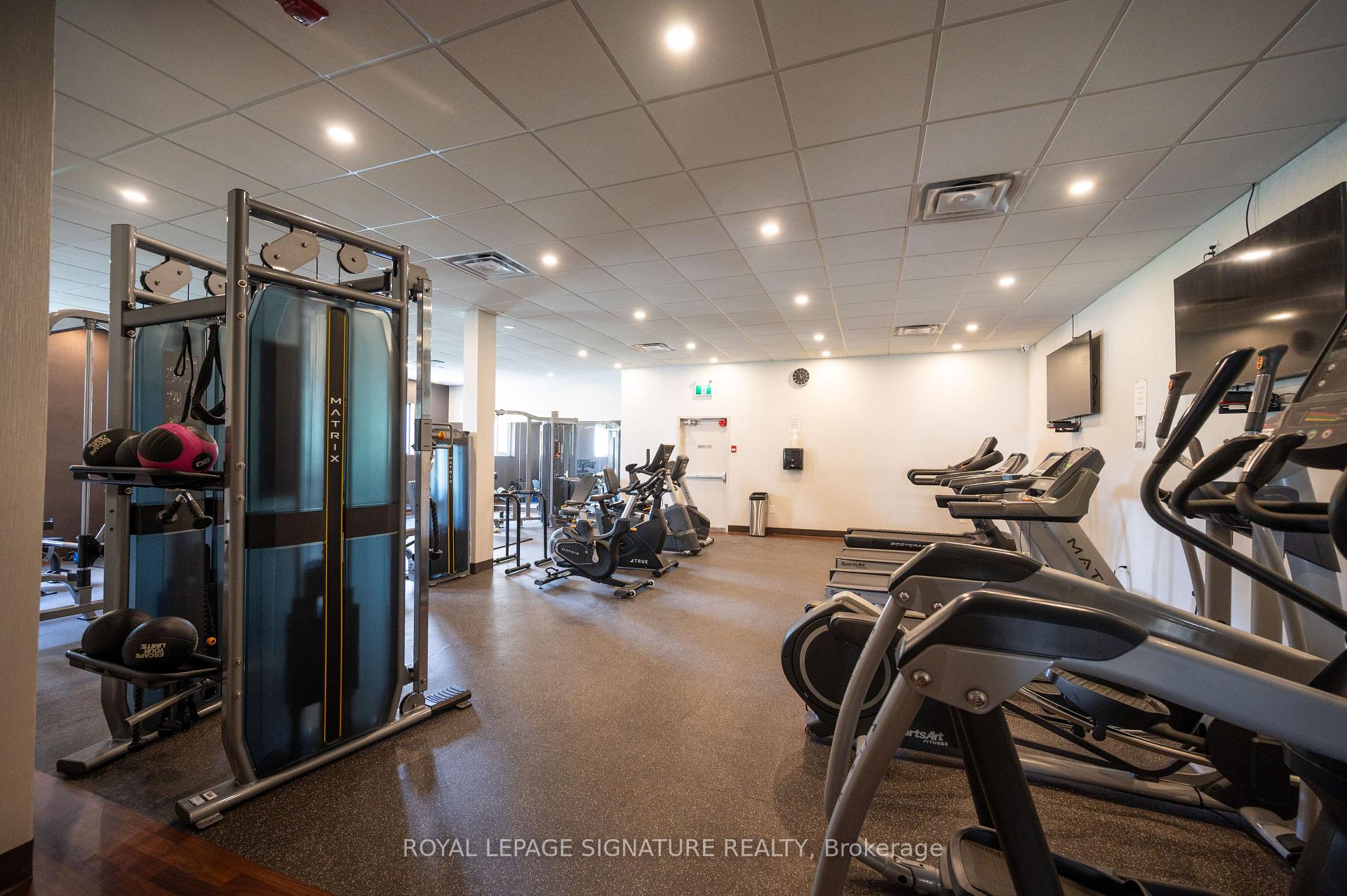 Photo 45 of Unit 606, 820 Burnhamthorpe Road, Etobicoke, Markland Wood — HOMEH