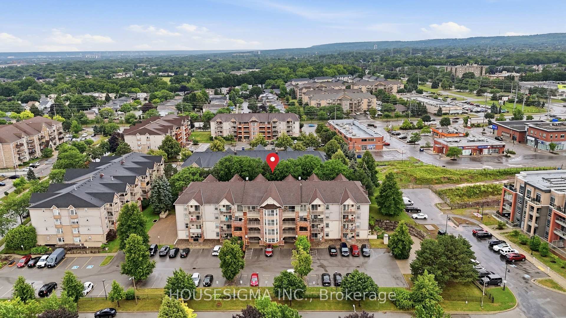 Photo 4 of Unit 203, 4025 Kilmer Drive, Burlington, Tansley — HOMEH
